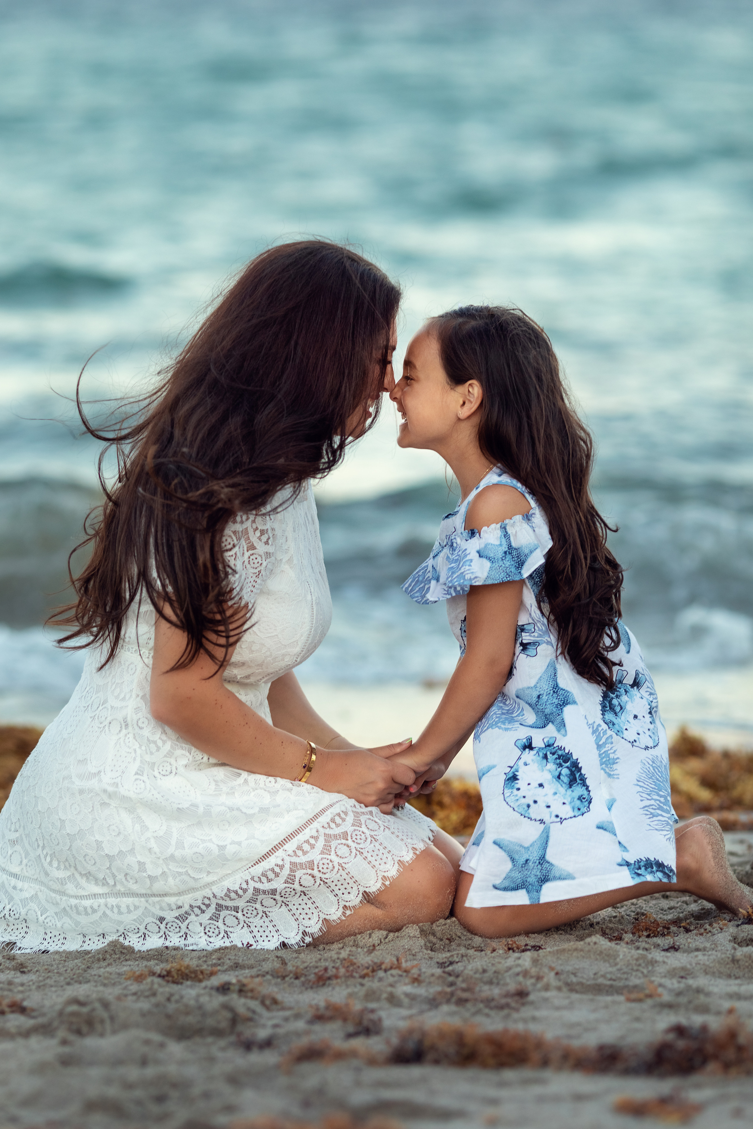 Family. Lana Krichev family photographer in South Florida