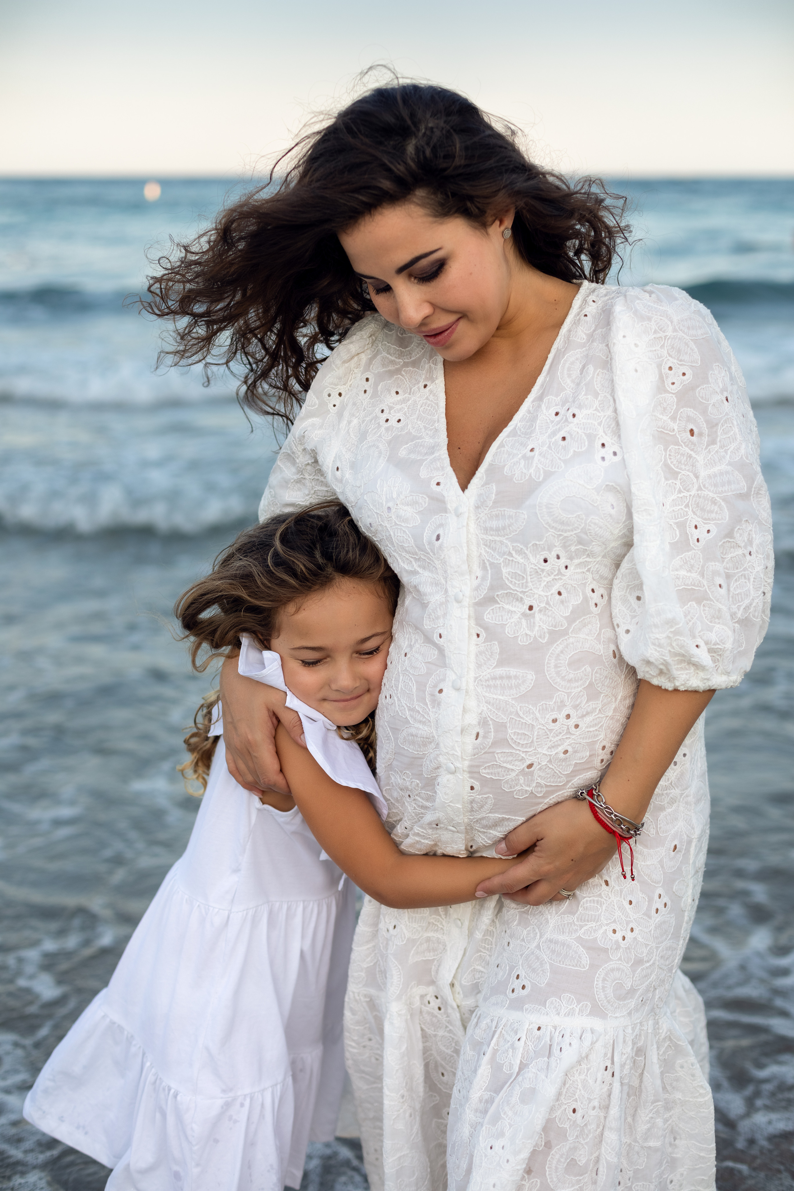 Maternity. Lana Krichev family photographer in South Florida
