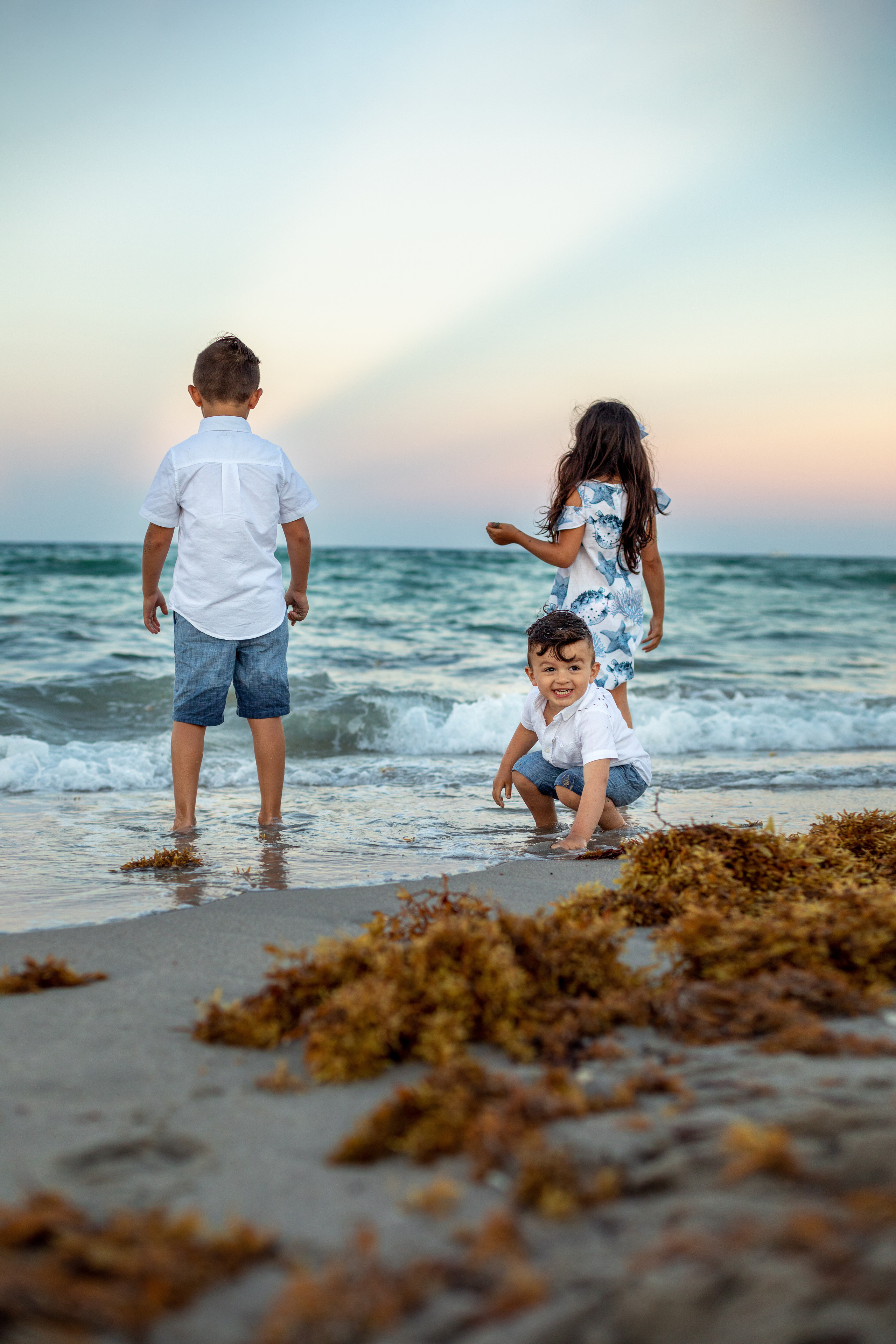 Family. Lana Krichev family photographer in South Florida