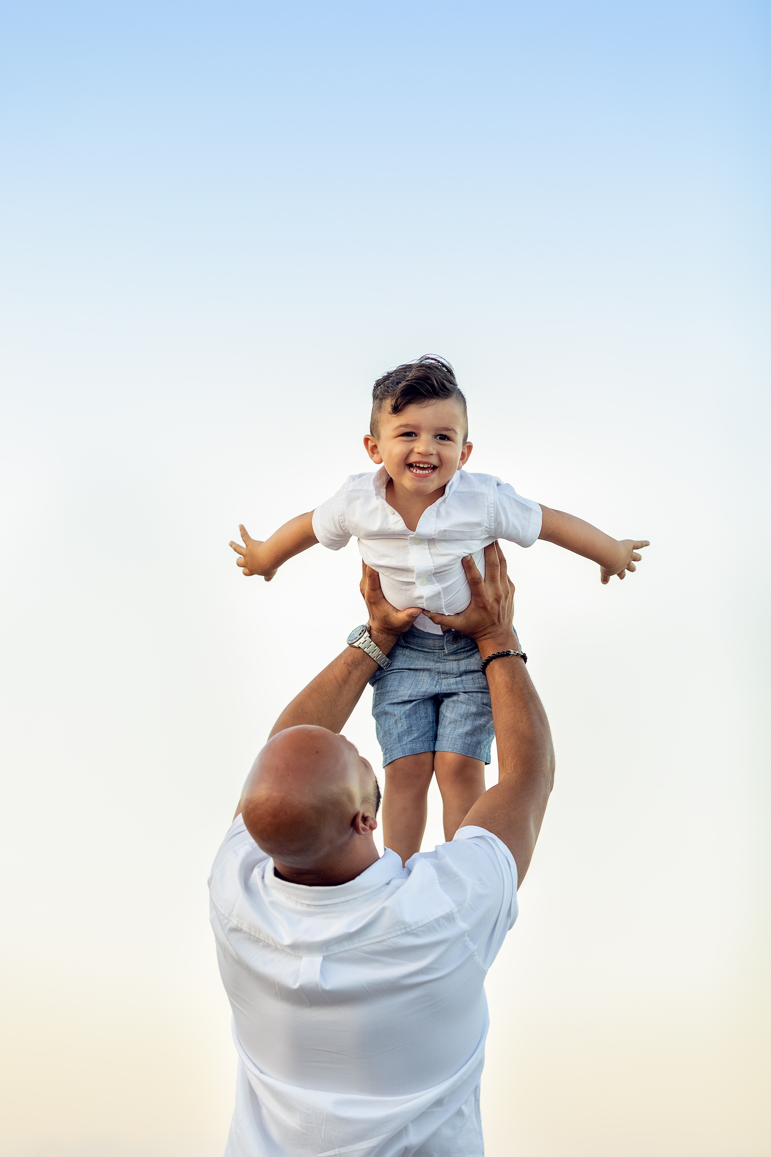 Family. Lana Krichev family photographer in South Florida