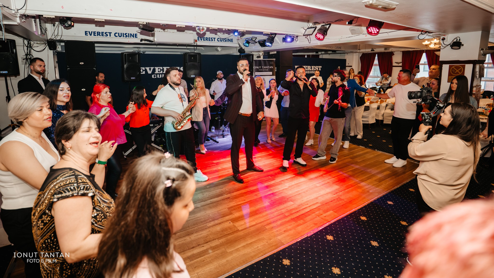 CULITA STERP — SOUTHAMPTON. TANTAN IONUT FOTO & FILM