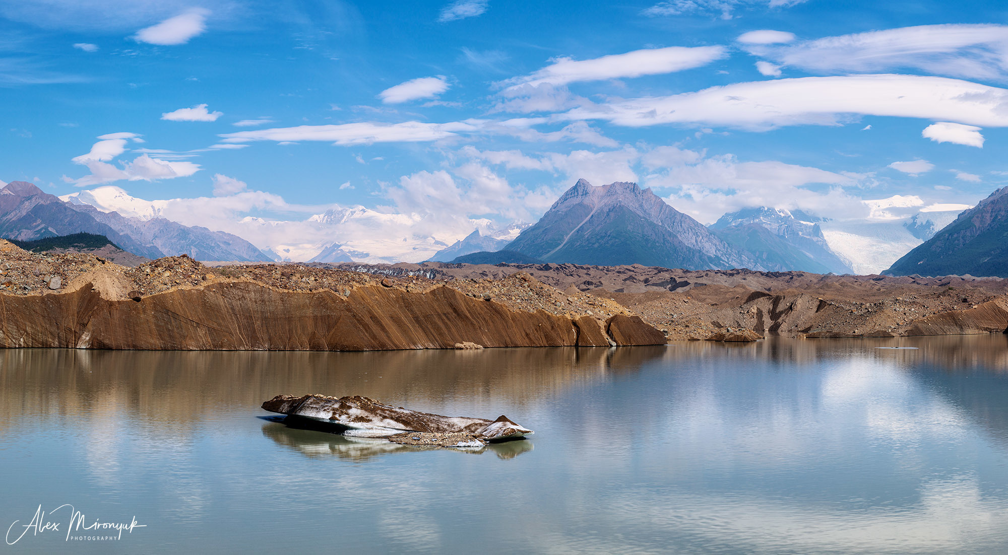 Alaska. Pet, Senior, Landscape, portrait studio, photographer in Miami and Sou