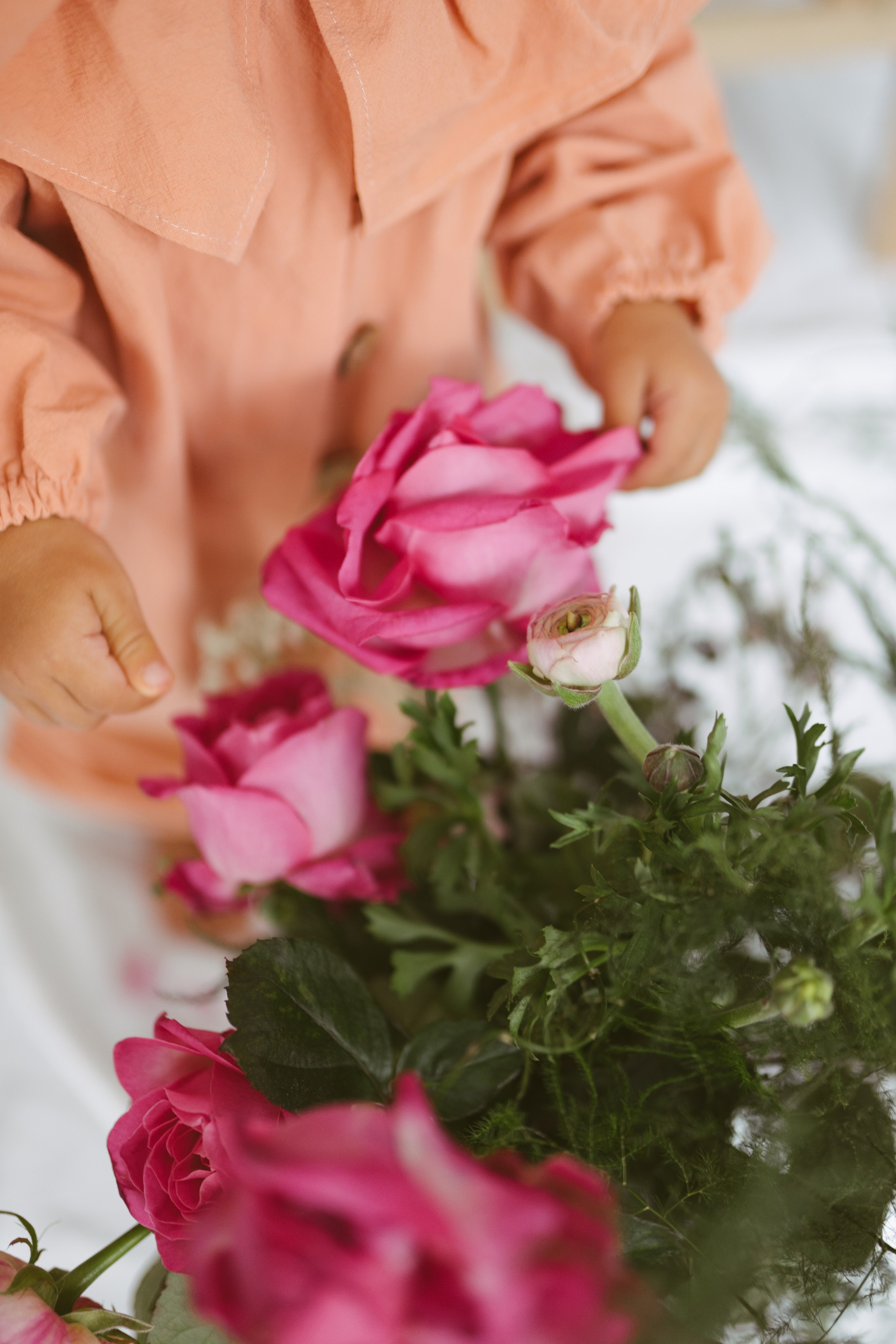 Ședințe Foto Primăvara Colorată Brașov | Mădălina Beda. Madalina Beda- Artist vizual, fotograf, doula la nastere, consultant babywearing Brasov si in toata tara