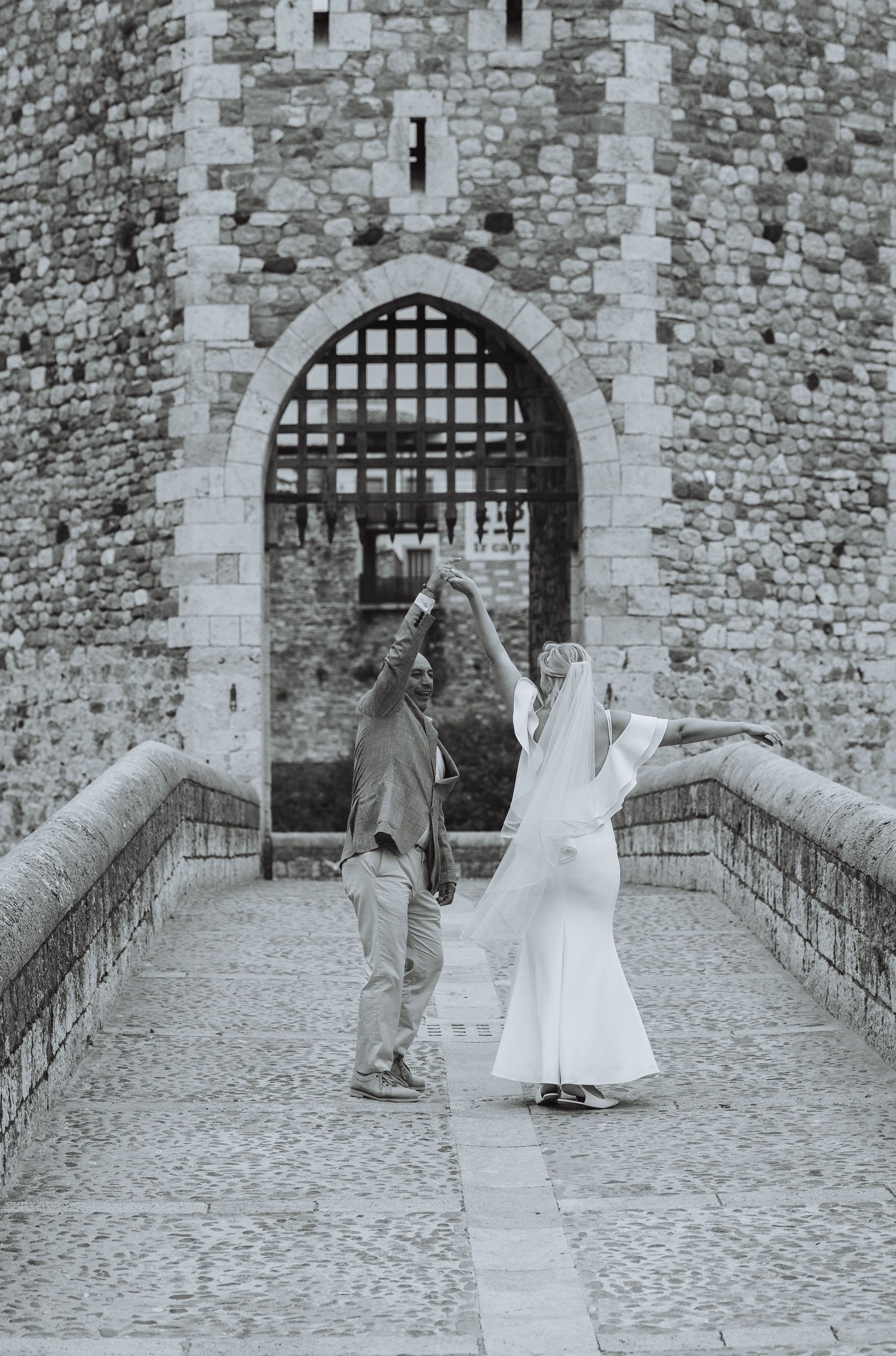 Albina+Kevin, 07.10.2024, Besalú. Fotógrafa de bodas en Cataluña