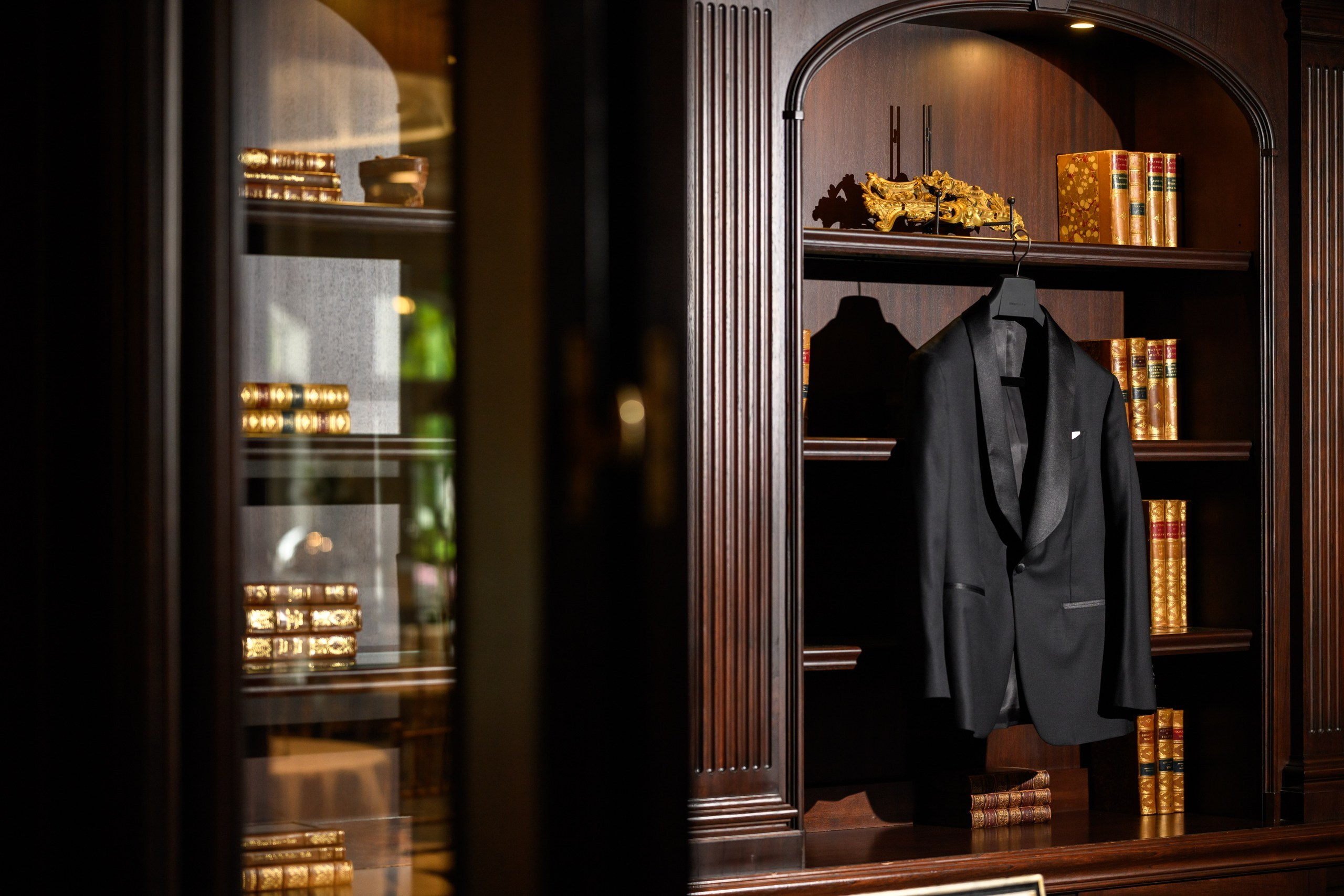 Arianeh & Michael, Park Chateau. Wedding Photo & Video