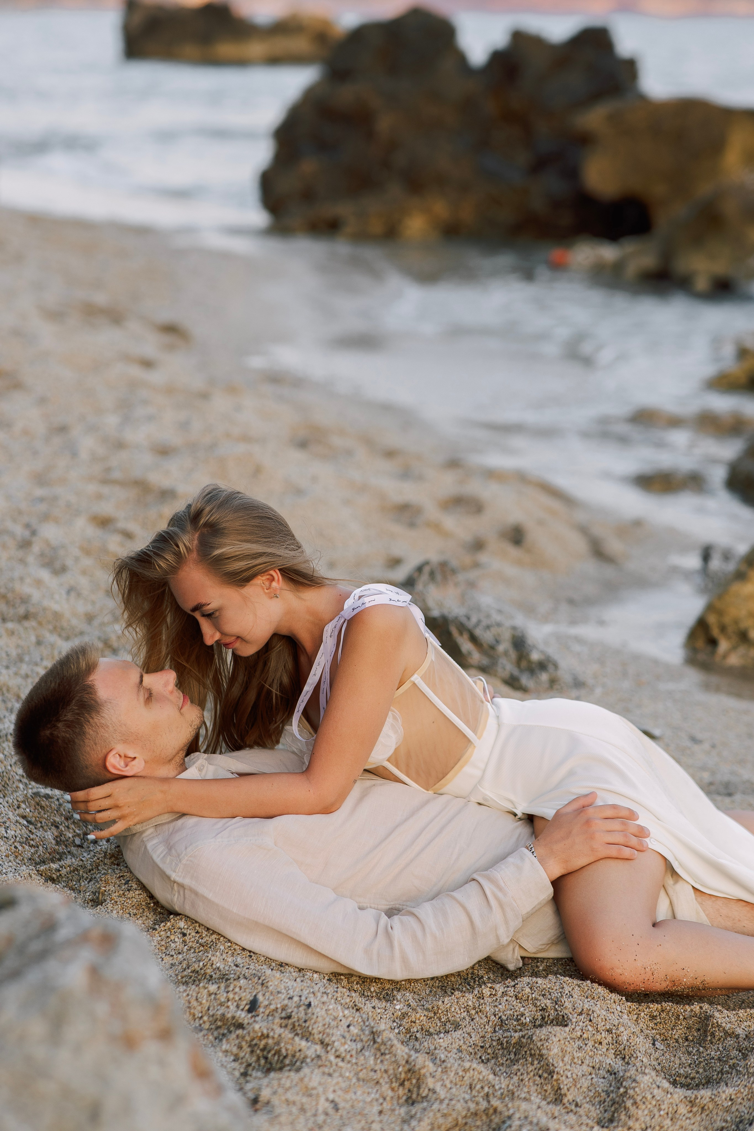 Фотограф в алании,Фотосессия в Алании, Фотограф Алания, свадебный фотограф в алании. Пляж. Love story на пляже клеопатры на закате. Аланья. Алсу Девели | Свадебный и семейный фотограф в Турции Алании, Алания, Аланья, Сиде, Белеке, Анталия