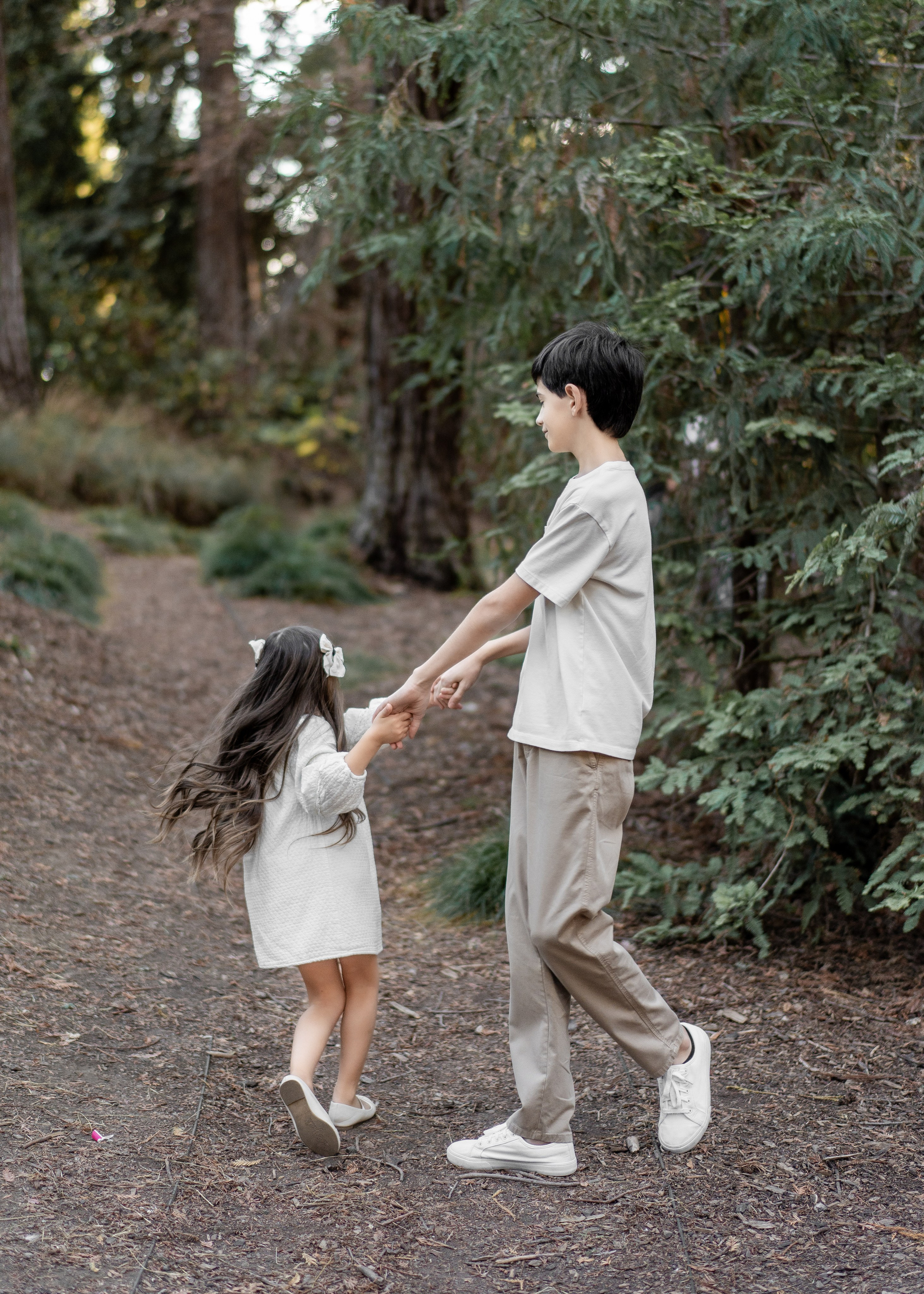 Mikhailov family. Family photographer in Sacramento | Sofia Pavenko