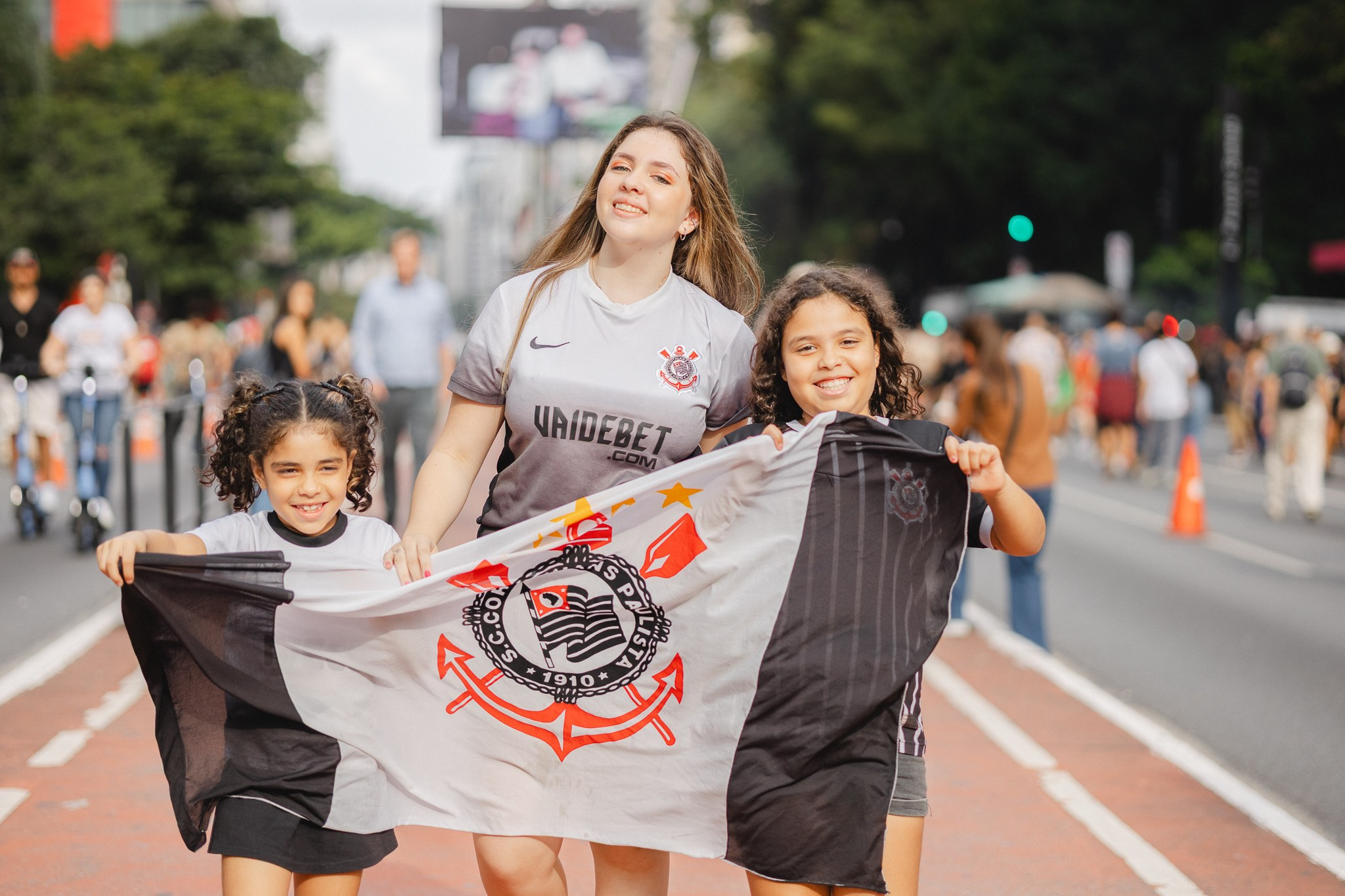 Fernanda Mello — 15 Anos. Clika Photo