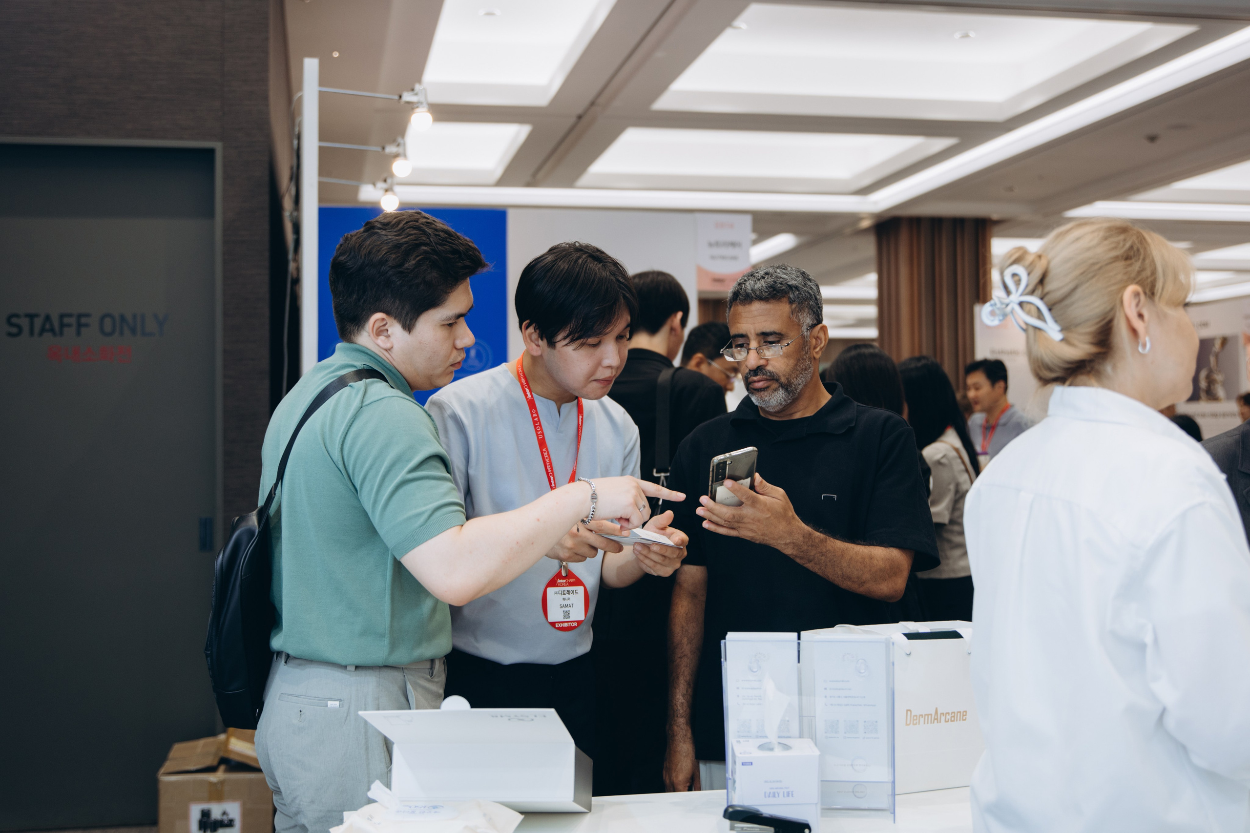 Inter charm Korea 2024 (ELSYM8). Portrait photographer in South Korea Olga Lian