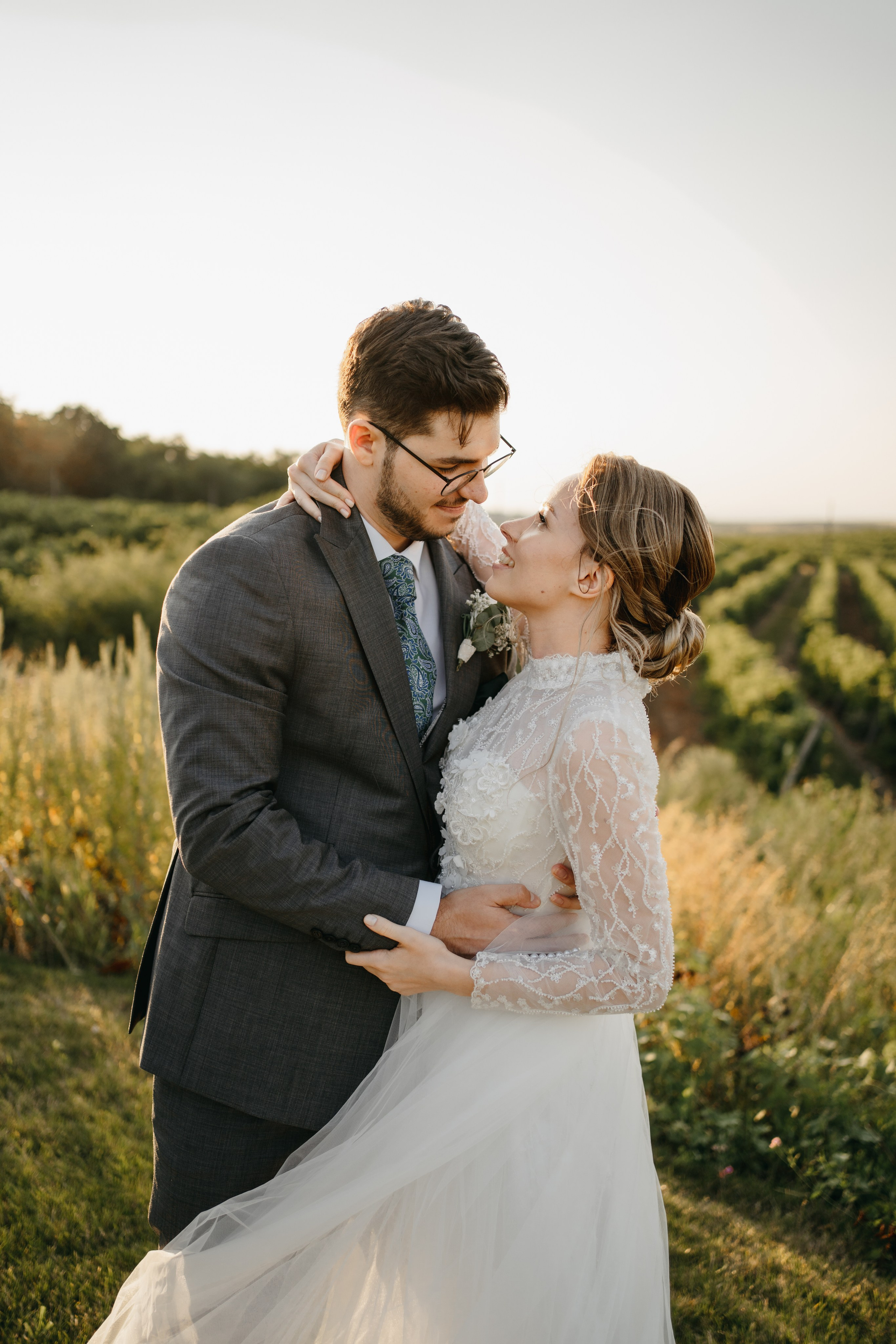 R & E. Fotograf Nunta Iasi - Hearts & Pictures