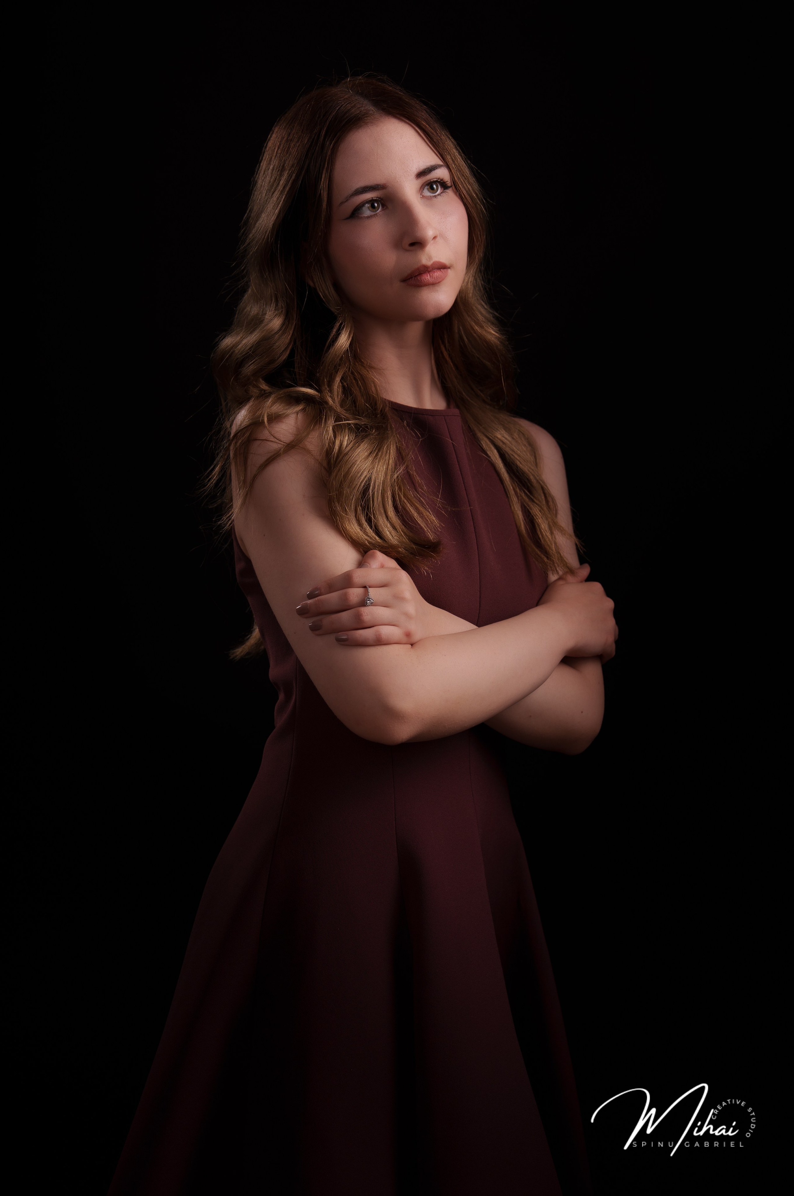 Cristiana. Foto Studio — Fotograf de evenimente, nunti, botezuri, portrete