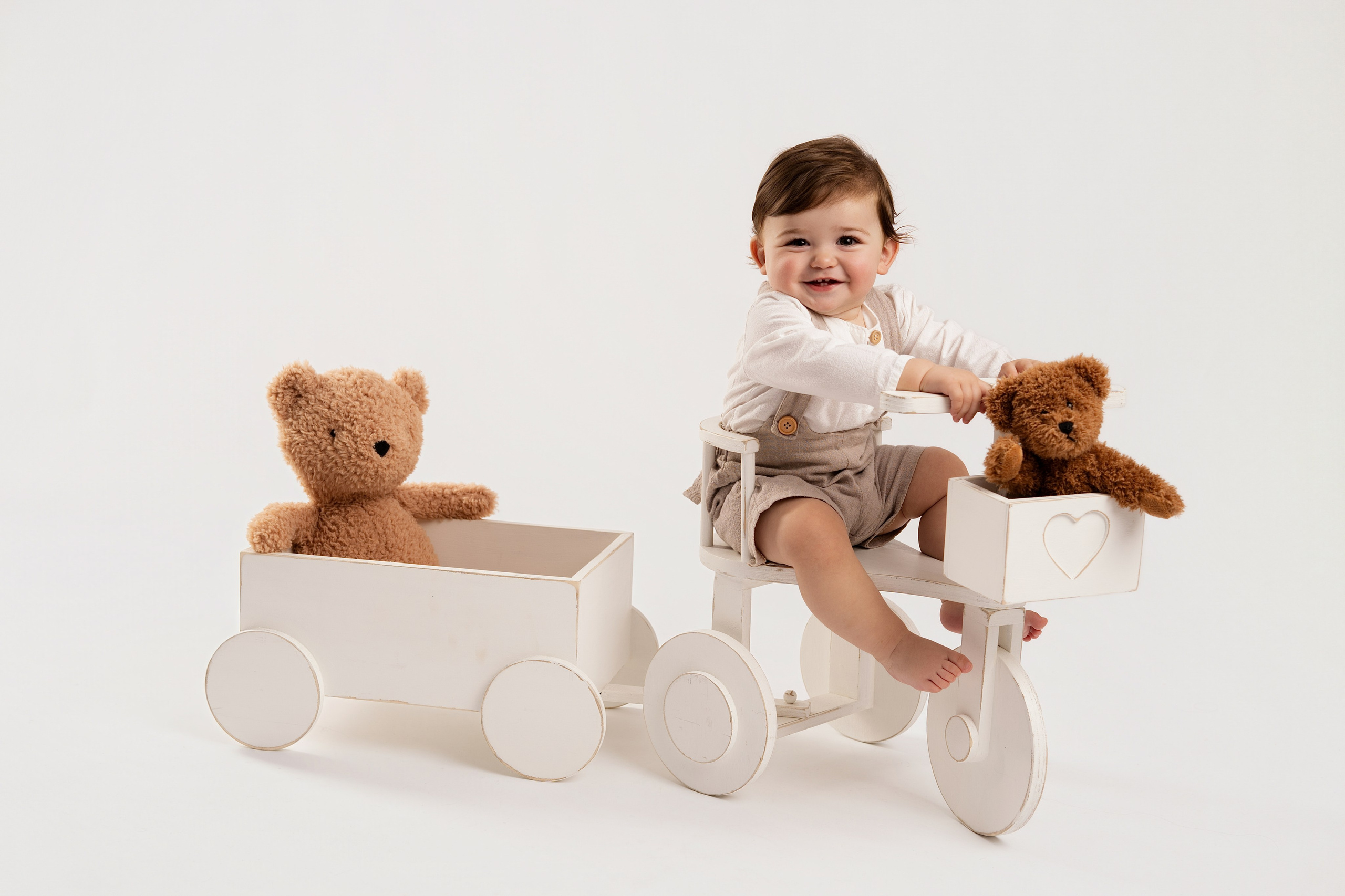 Smash the cake. Fotograf maternitate, nou-născuți și familie în Cluj-Napoca | Roxana Rusu