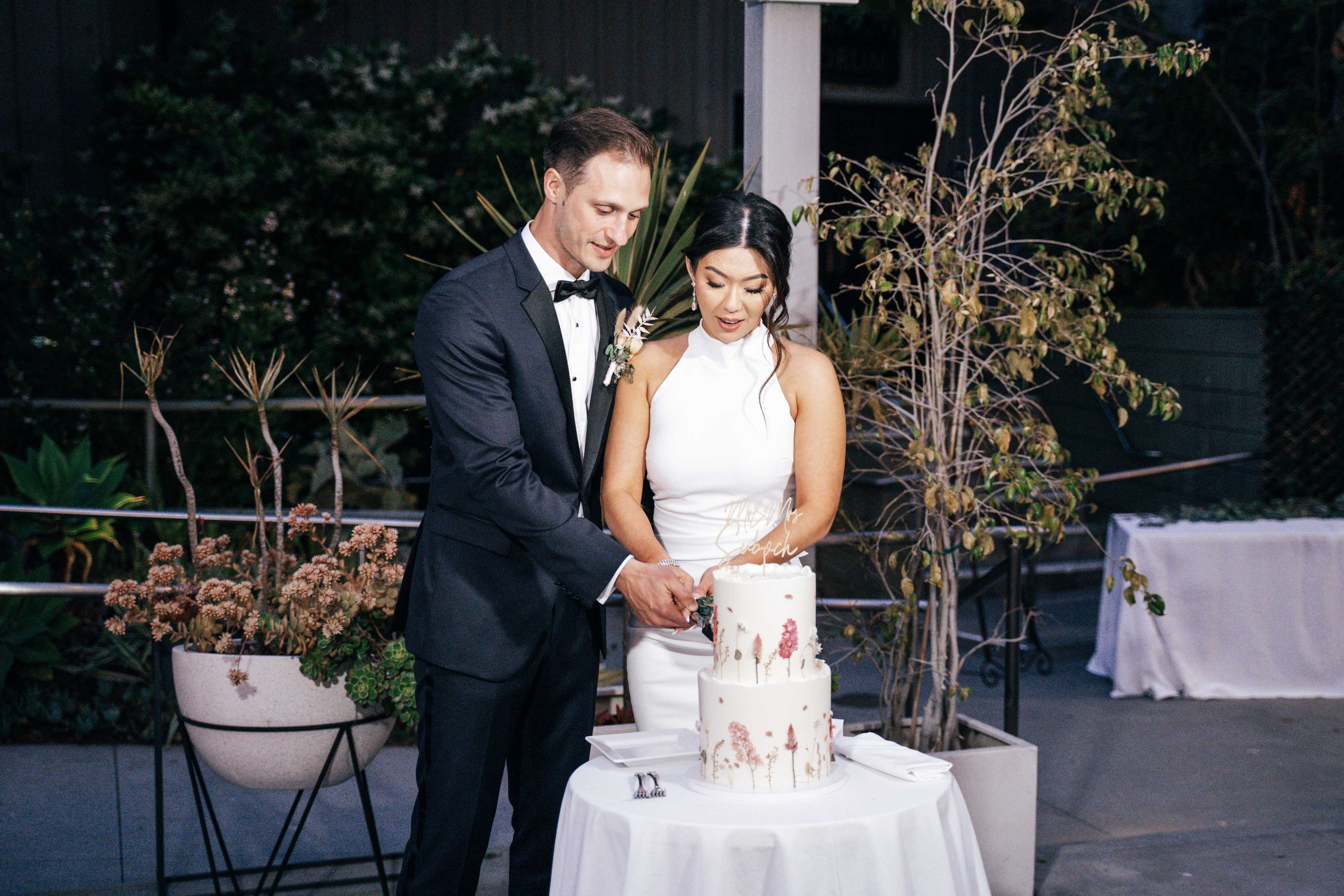 Lauren & Dima Wedding. Classic & Elegant Wedding Photography and Videography in SoCal