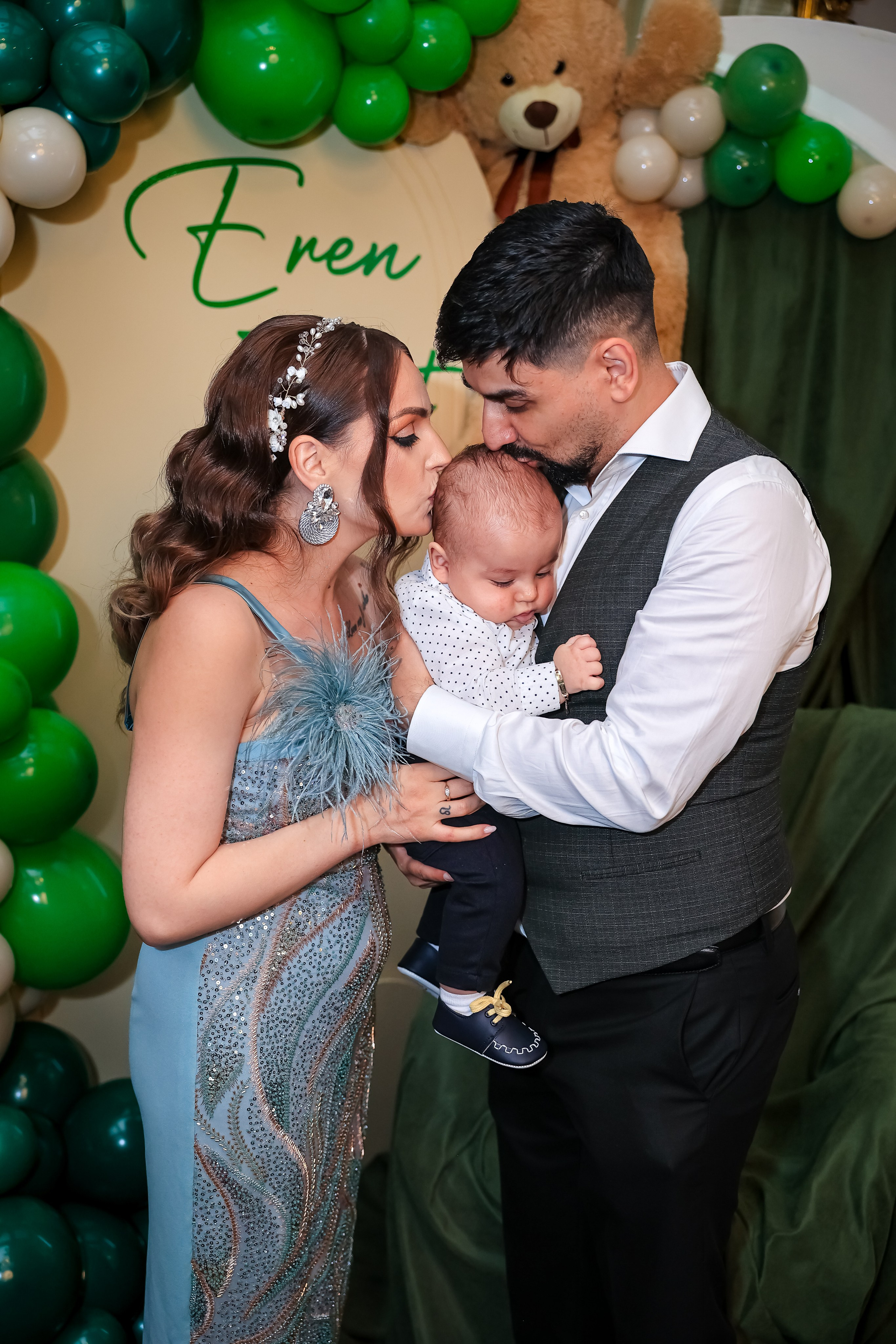 Eren Ionut. Moments By Gub