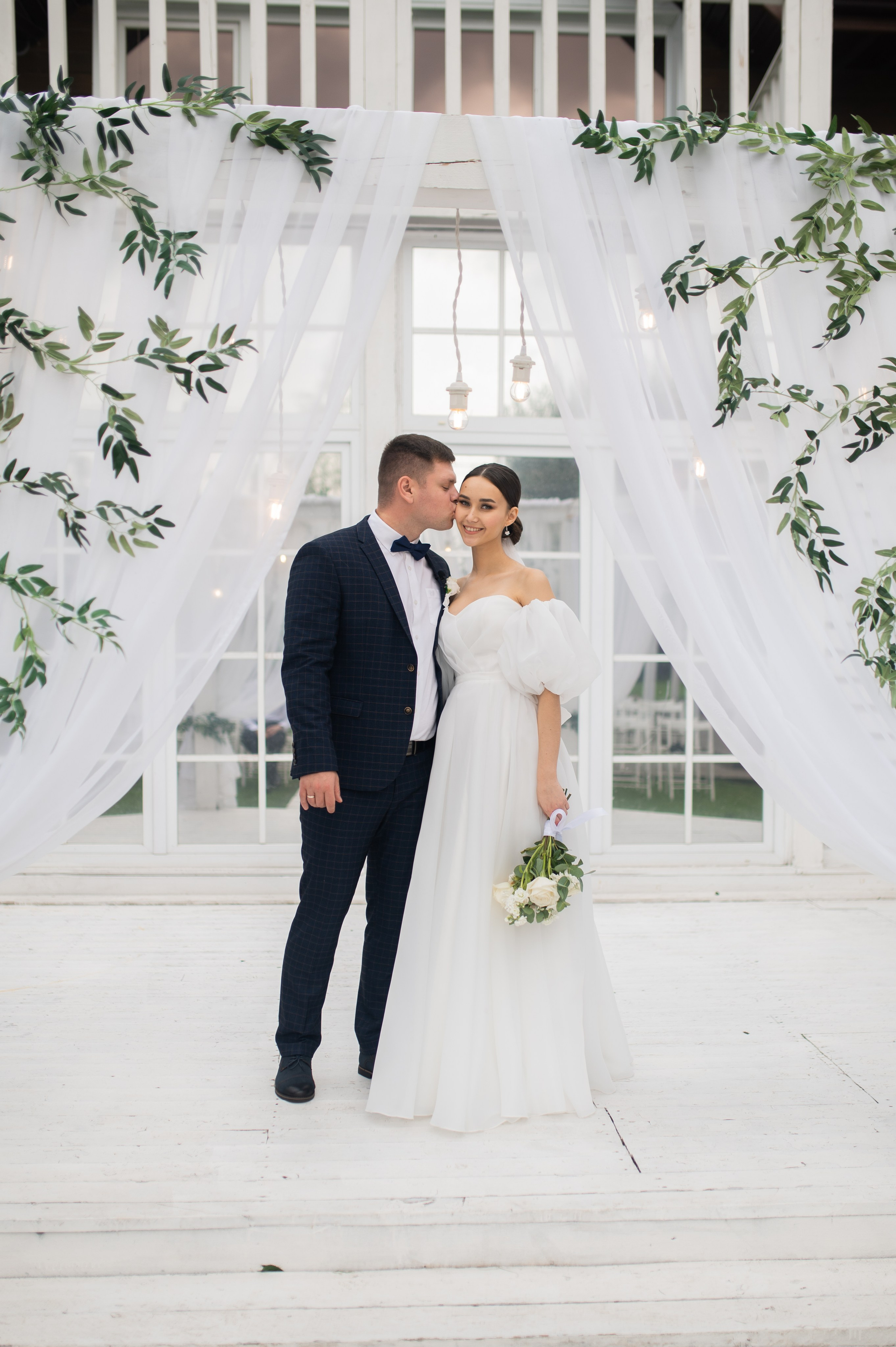 Together is better. Wedding and commercial photographer