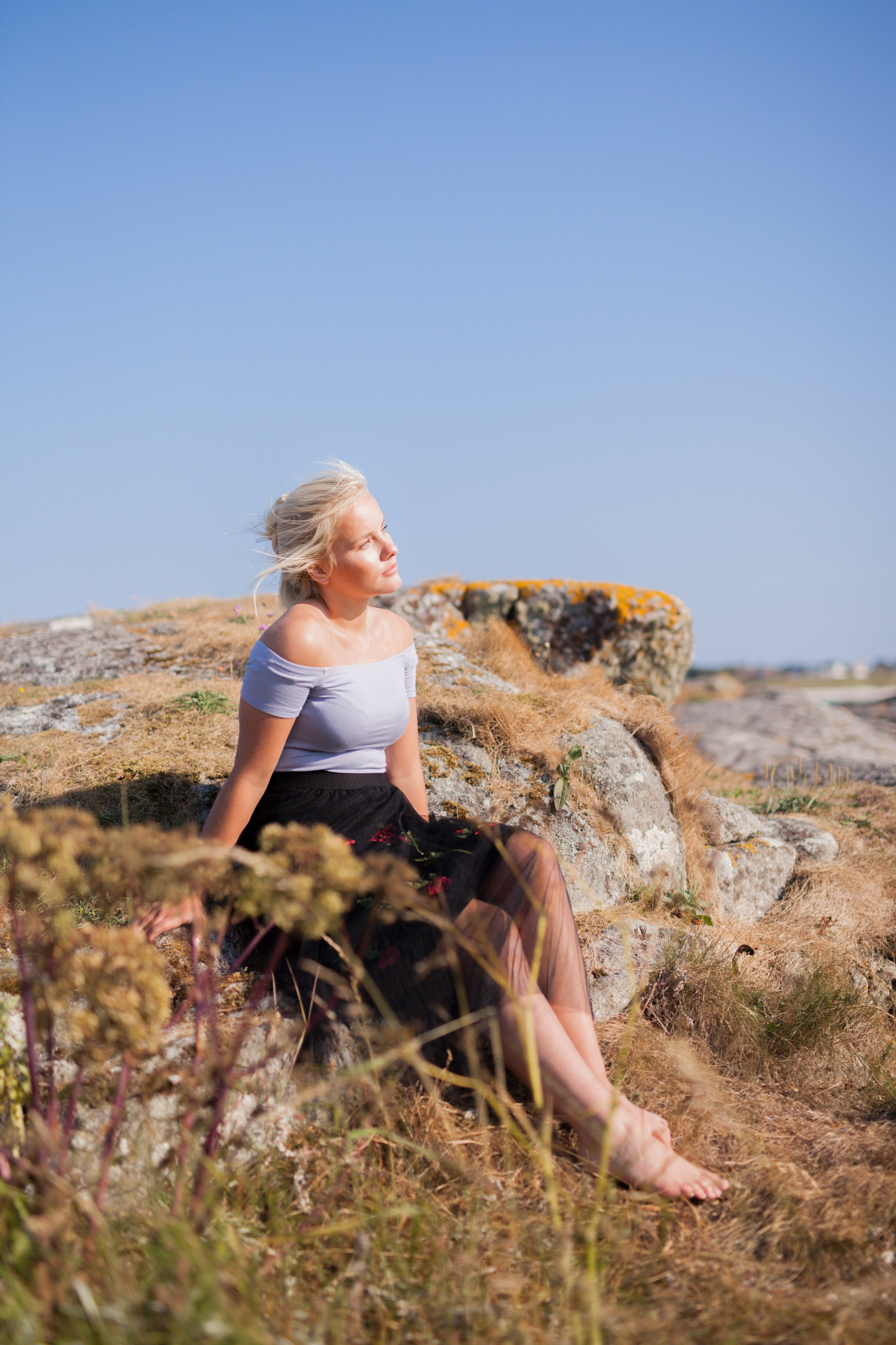 Norwegian coast. Family and real state photographer in Haugesund Dina Vikra