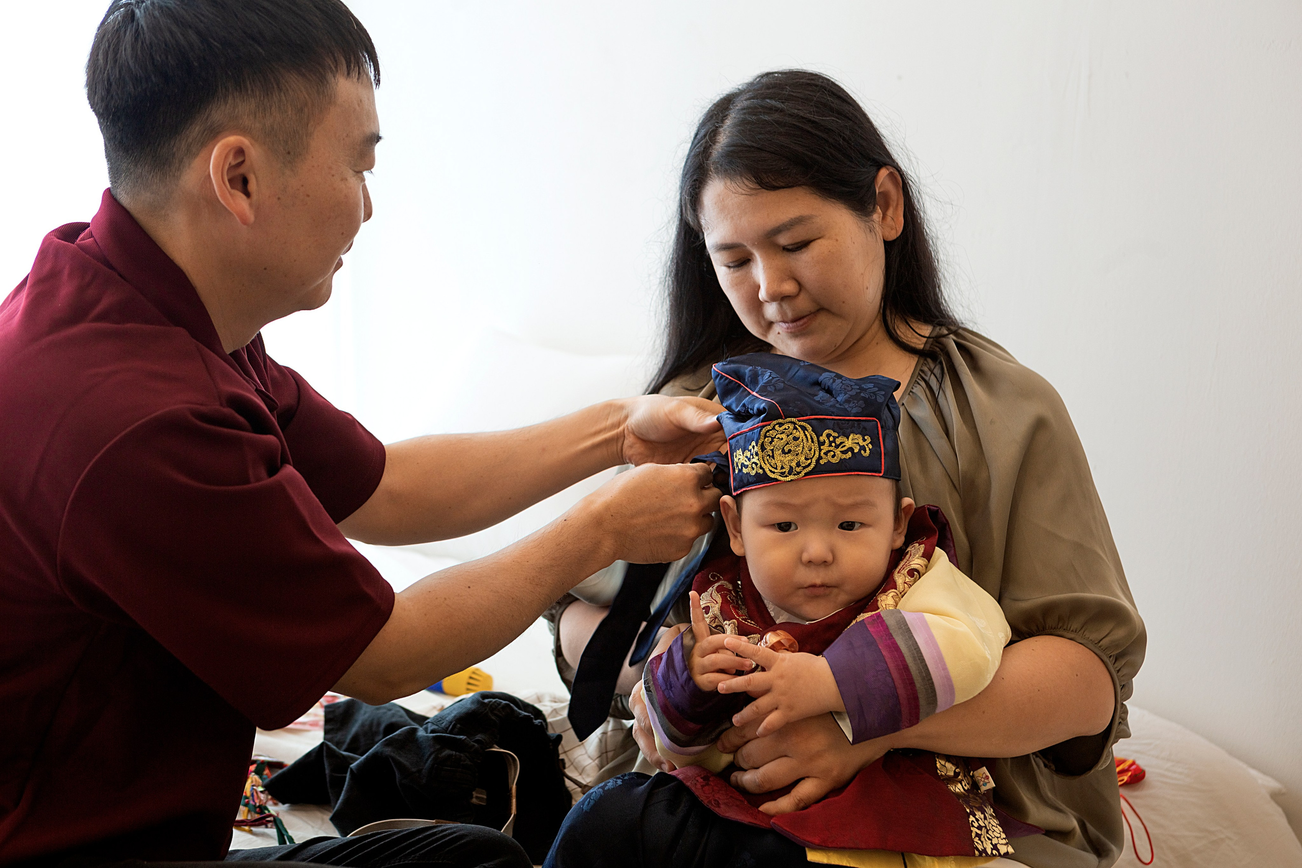 Артём в студии. Фотограф беременности, ньюборн и годовасиков в Корее Жанна Хан