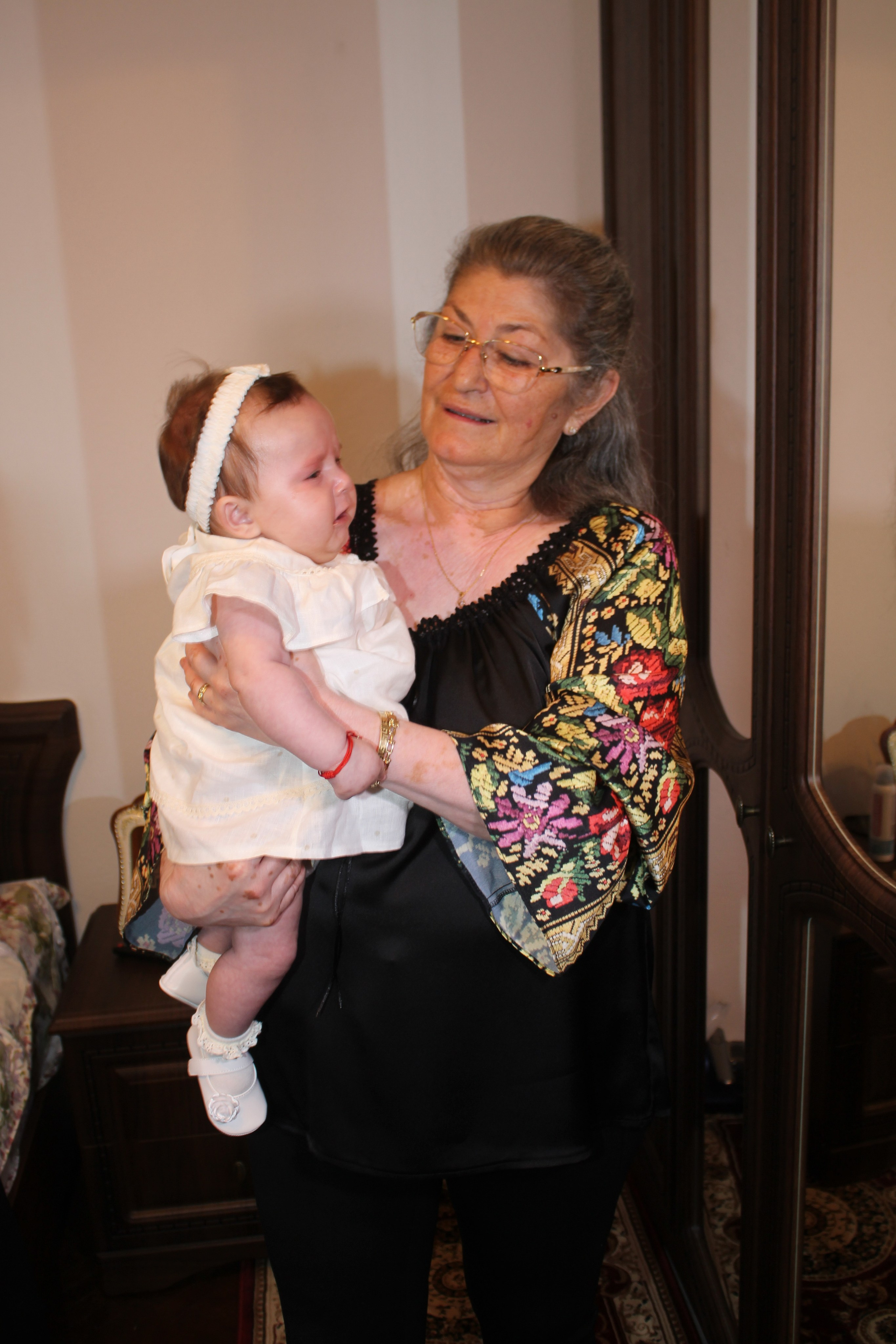 BYZO MEDIA. PETRU BYZO - family and children photographer in ROMANIA