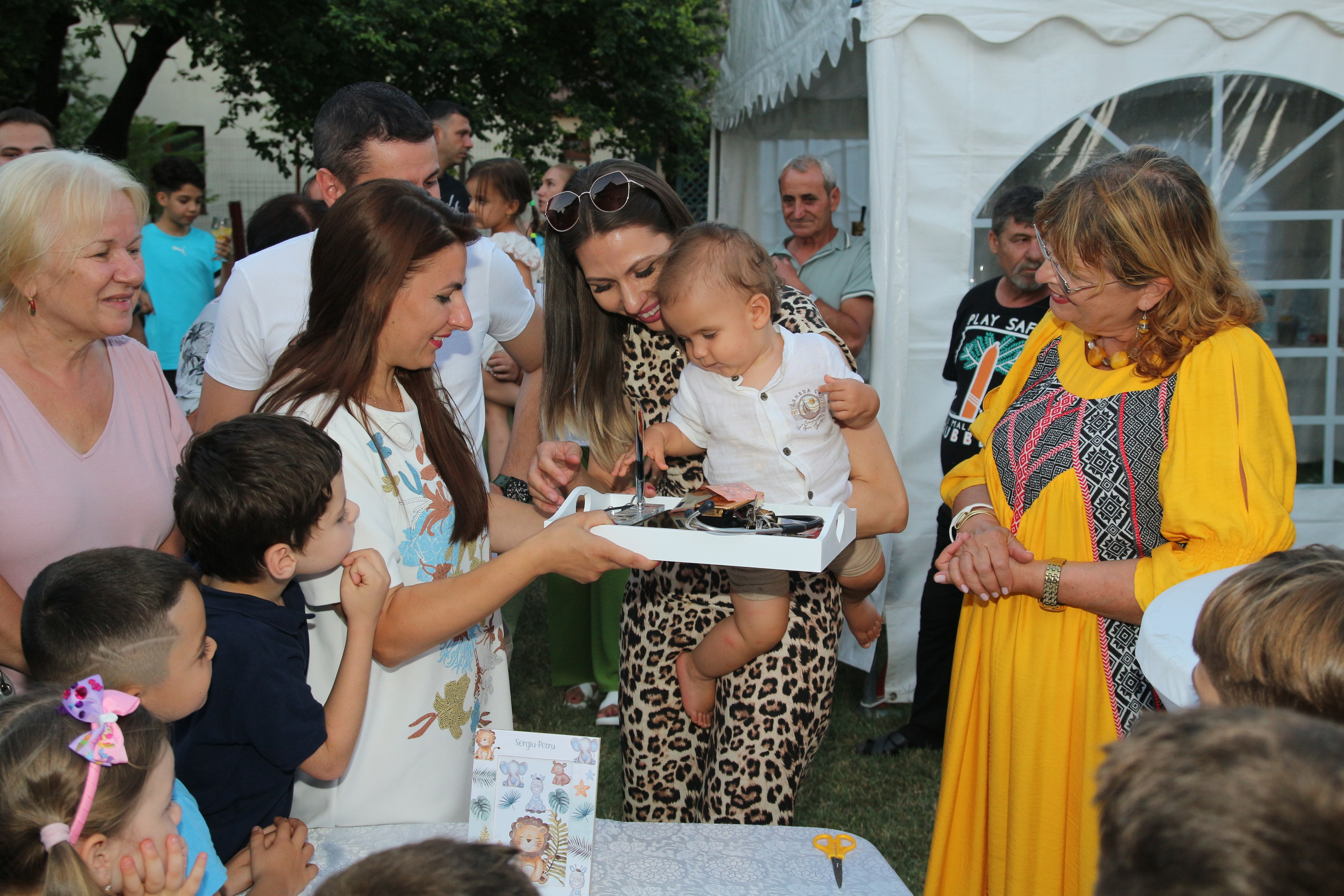 BYZO MEDIA. PETRU BYZO - family and children photographer in ROMANIA