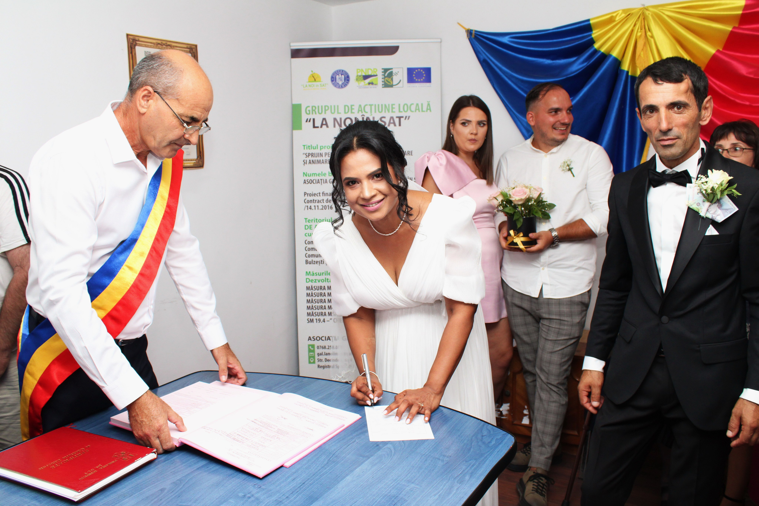 MINEL & MALINA. PETRU BYZO - family and children photographer in ROMANIA