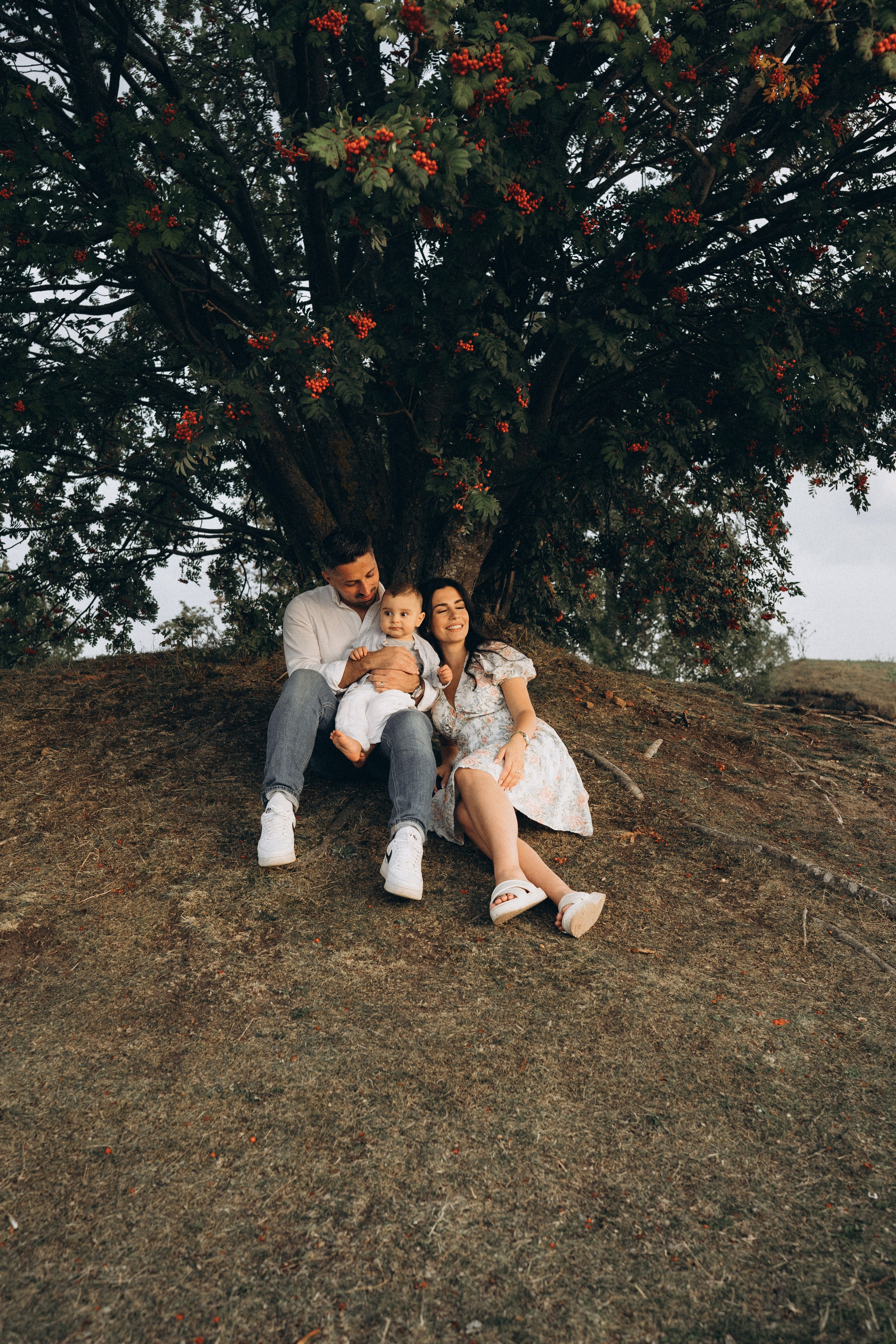 Summer. Wedding and potrait photographer in Helsinki Vickan O