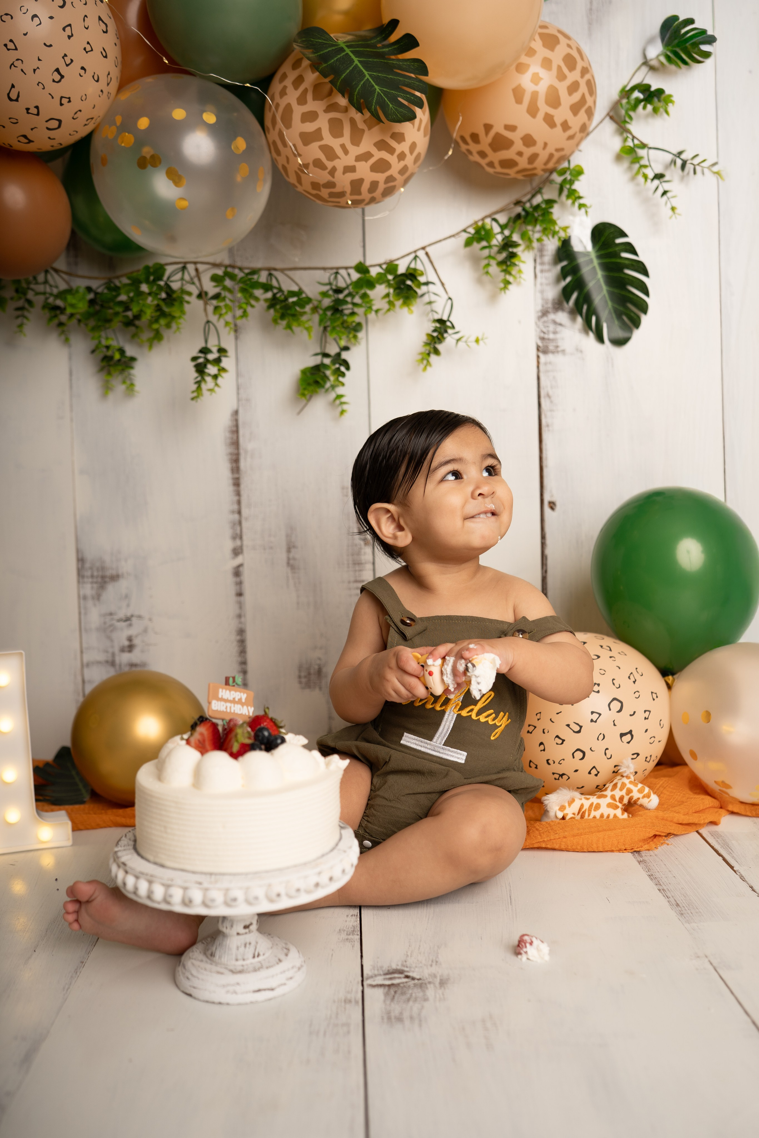Cake Smash. Maternity, family and newborn photography in San Francisco Bay Area