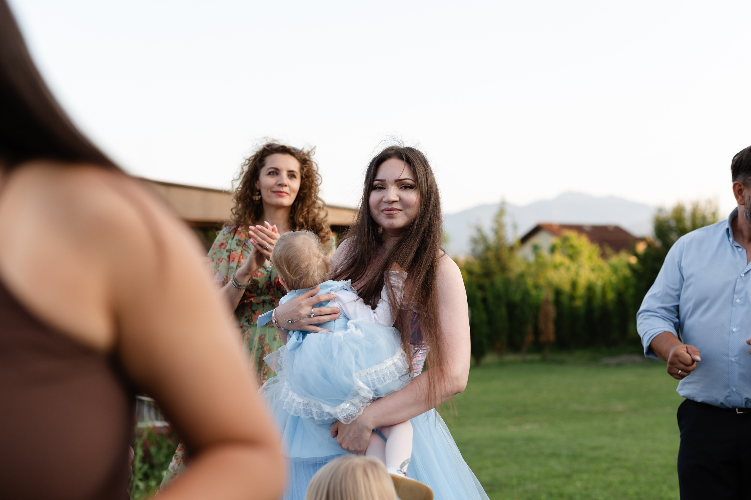 Flori & Cosmin. Main