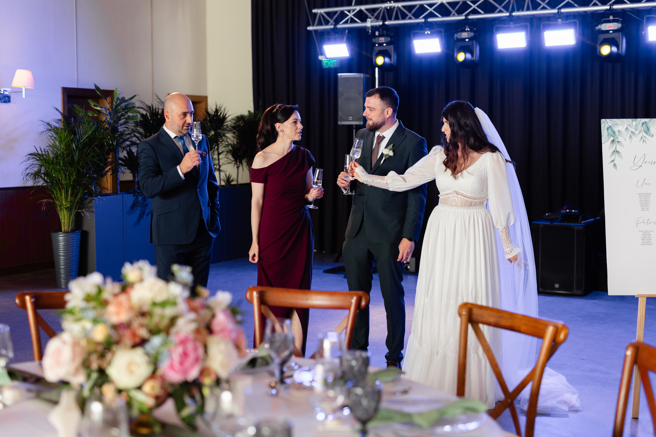 Flori & Cosmin. Main