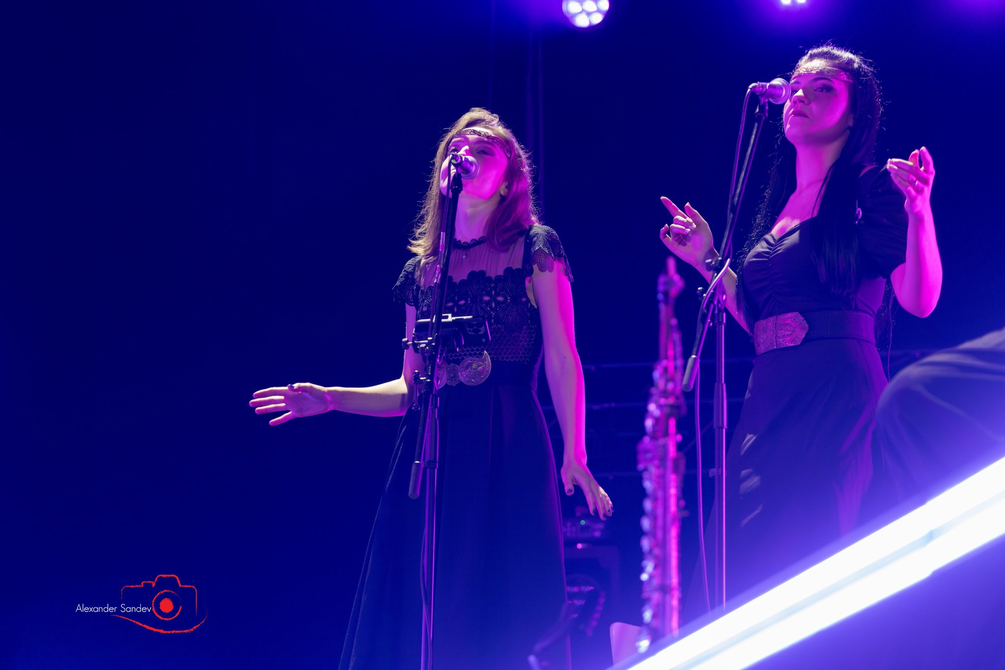 МОЛЕЦ на живо в НДК - 04-05.11.2025 г. Александър Сандев - website