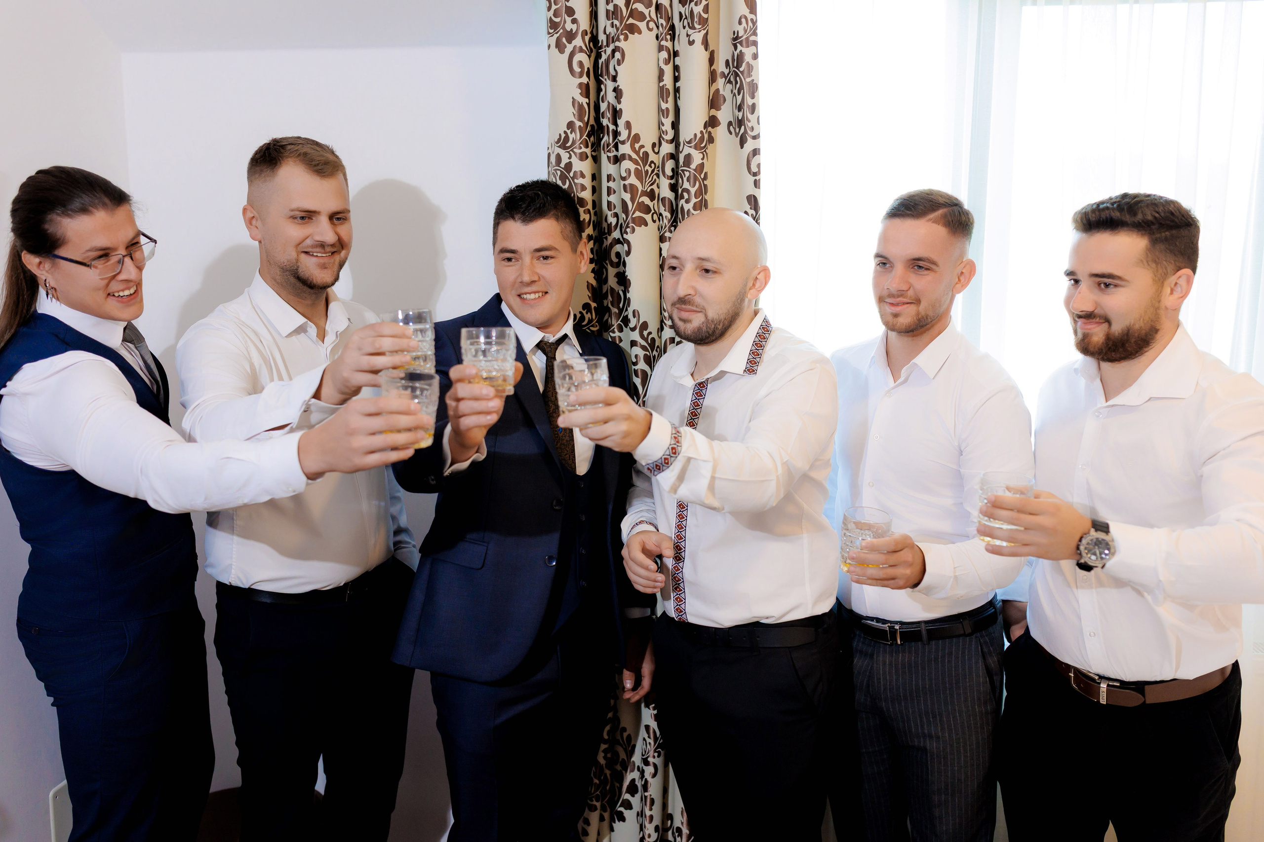 Loredana & Emilian – Ziua Nunții | Videografie - fotografie Botez Suceava, Iași, Botoșani. Servicii foto-video profesionale, pentru momente de neuitat