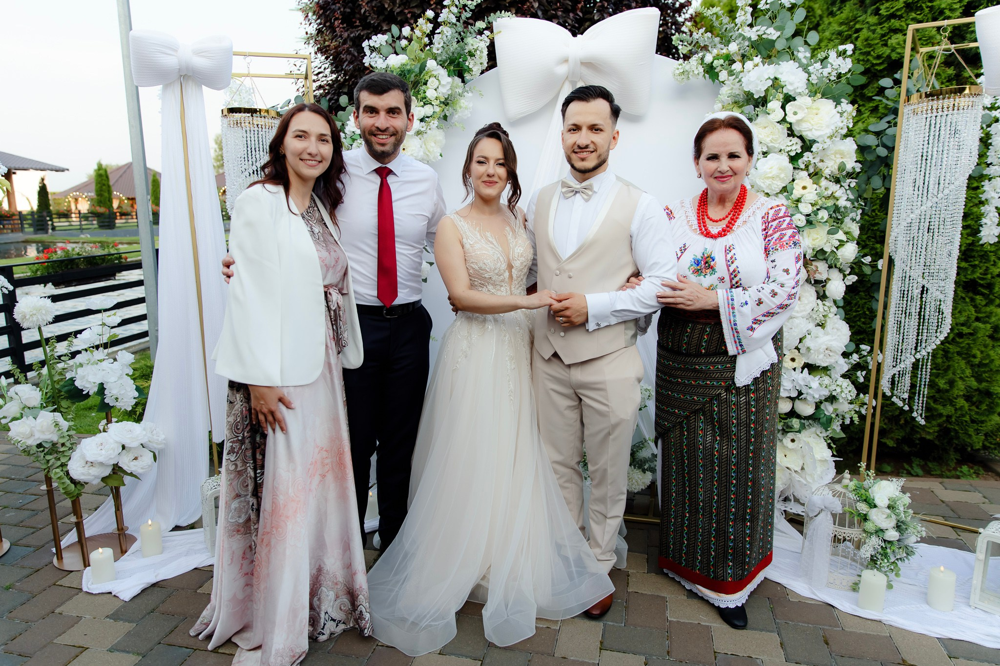 Ioana & Ionuț | Nuntă de poveste la Păstrăvăria Poiana din Mălini județul Suceava. Servicii foto-video profesionale, pentru momente de neuitat