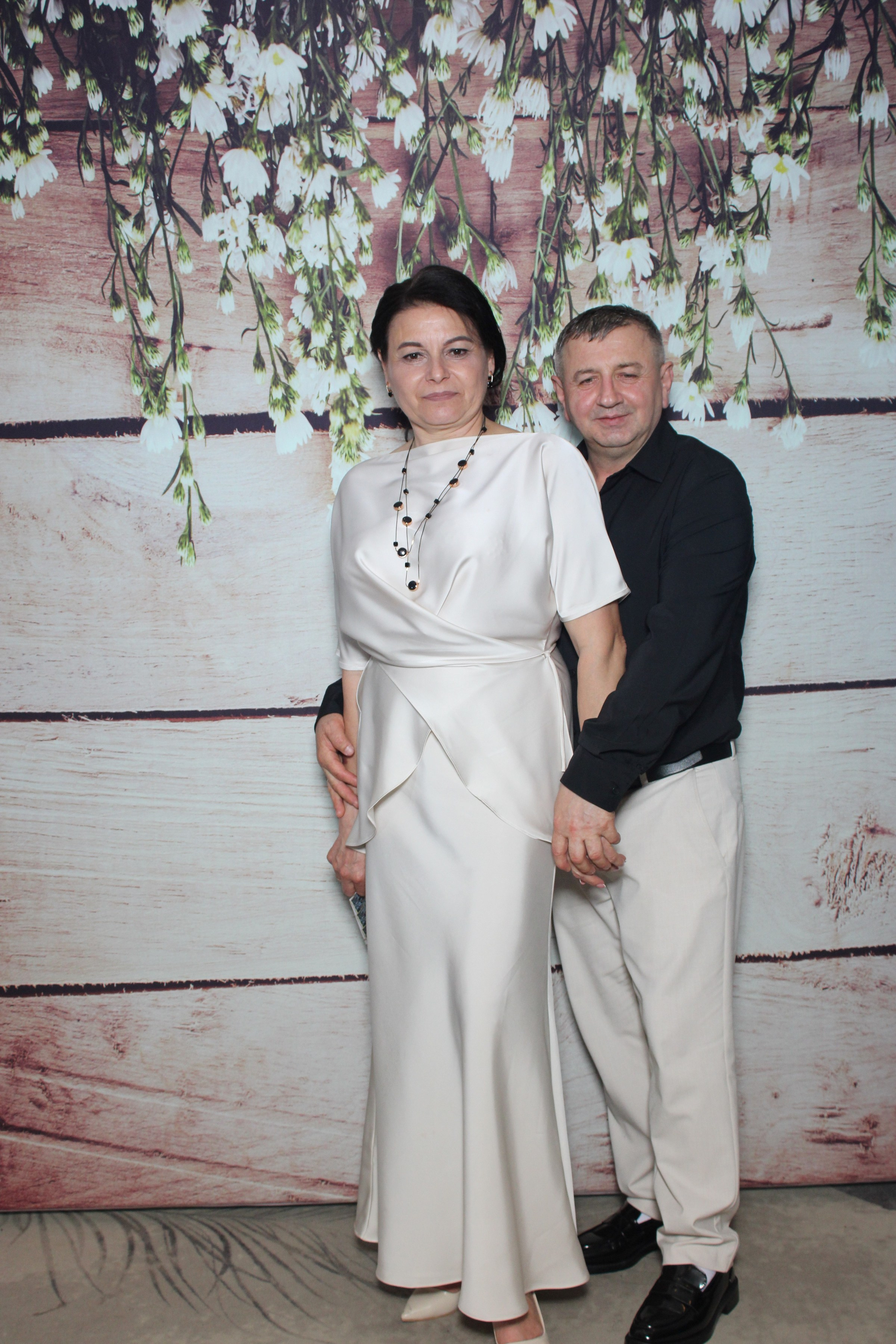 Nunta Denisa & Daniel – Zâmbete și distracție cu Oglinda Amintirilor Suceava