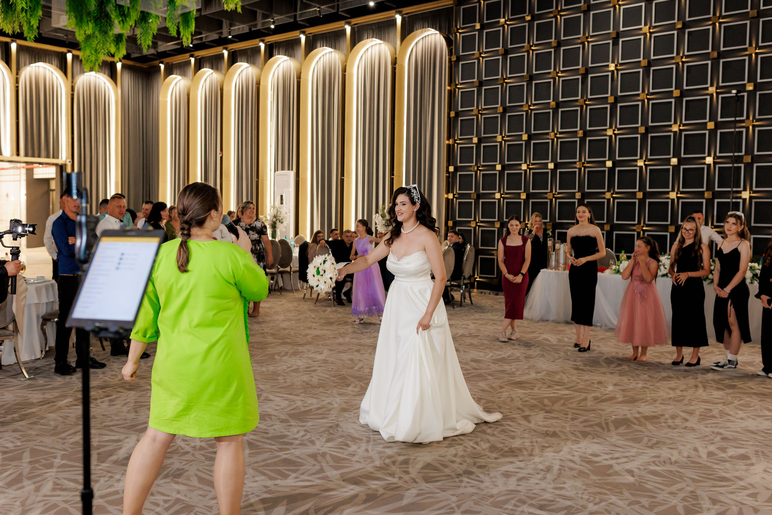 Nunta Nicoleta & Răzvan | Fotografie & Videografie Profesională. Servicii foto-video profesionale, pentru momente de neuitat