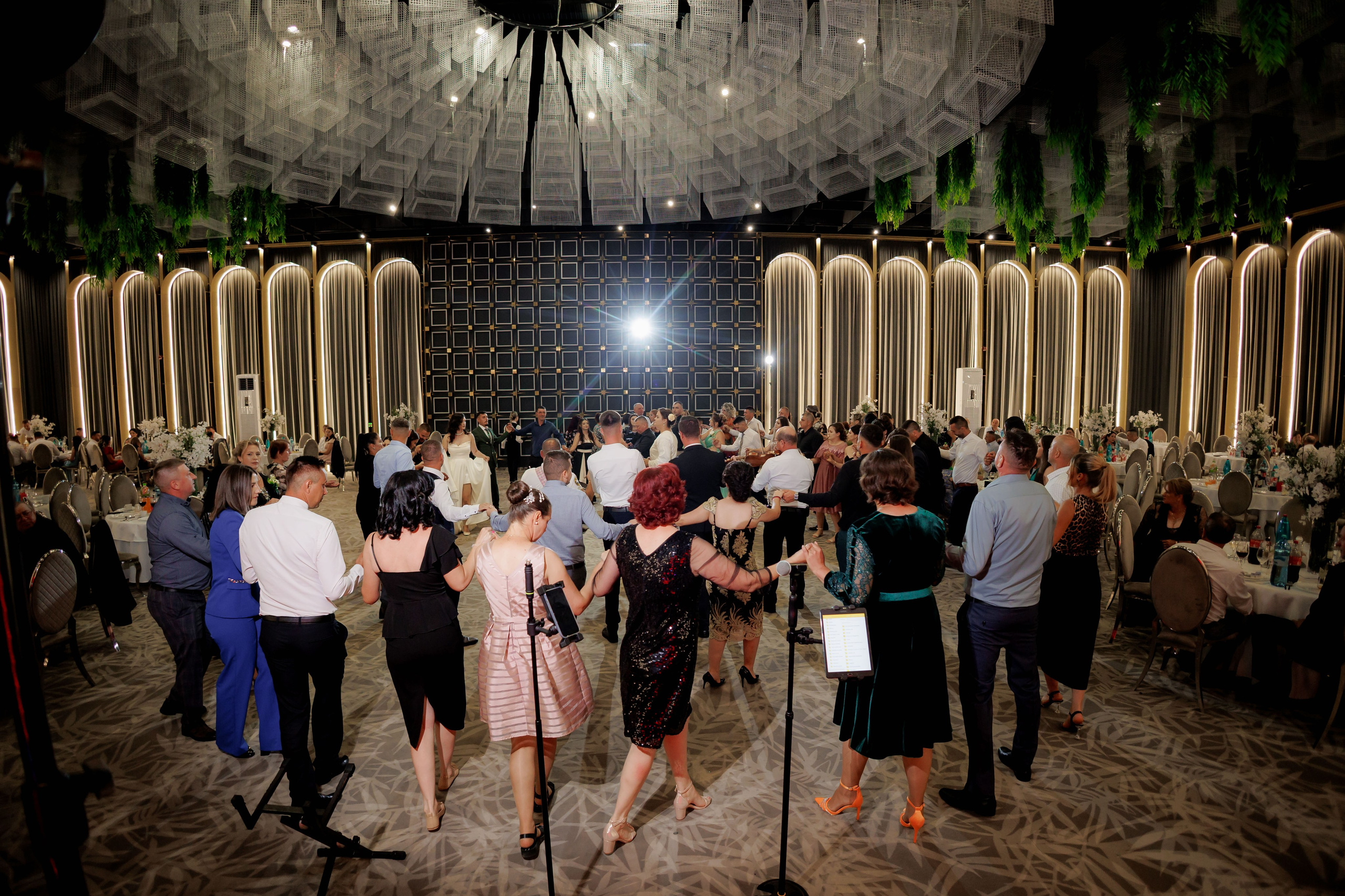 Nunta Nicoleta & Răzvan | Fotografie & Videografie Profesională. Servicii foto-video profesionale, pentru momente de neuitat