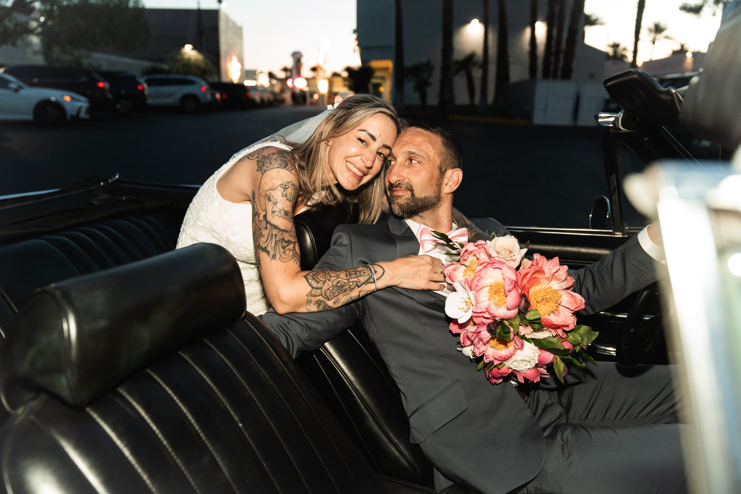 Cathy&Aaron. Wedding & elopement photographer Viktoriya Kravtsov. Las Vegas