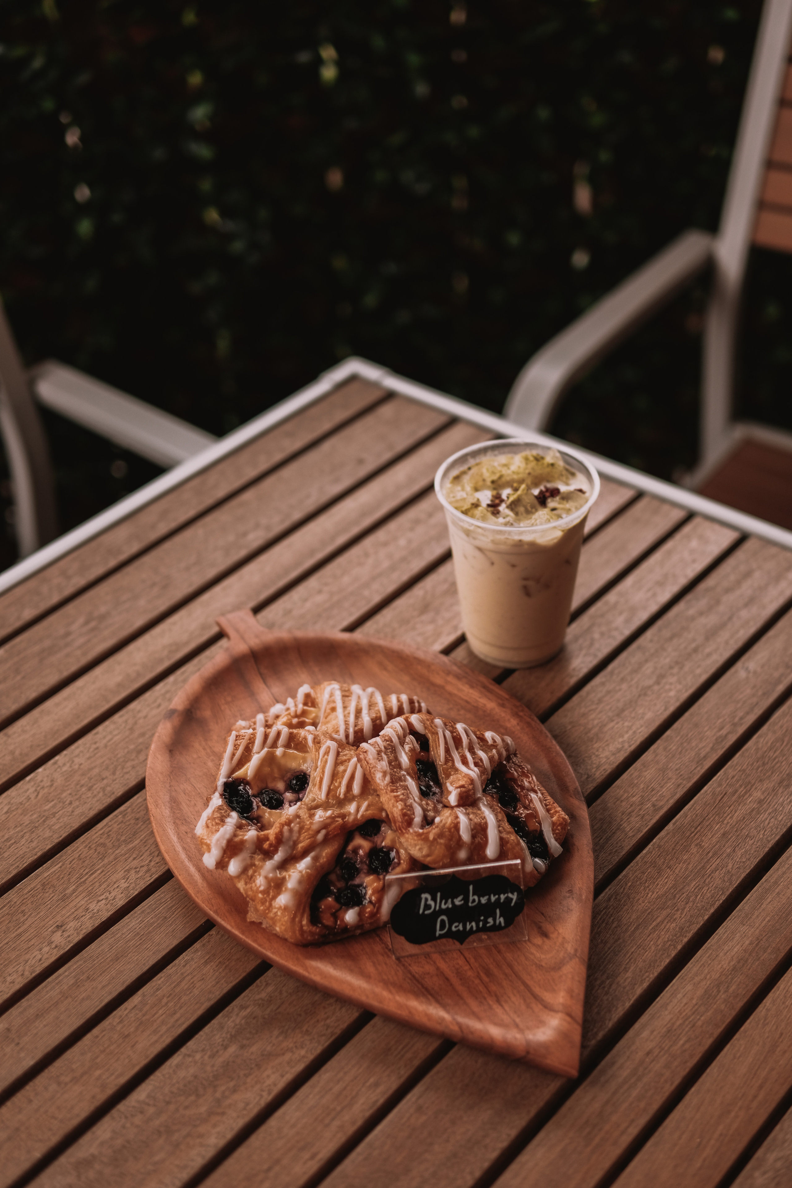 Food and Ceramics. Lens Captures Life