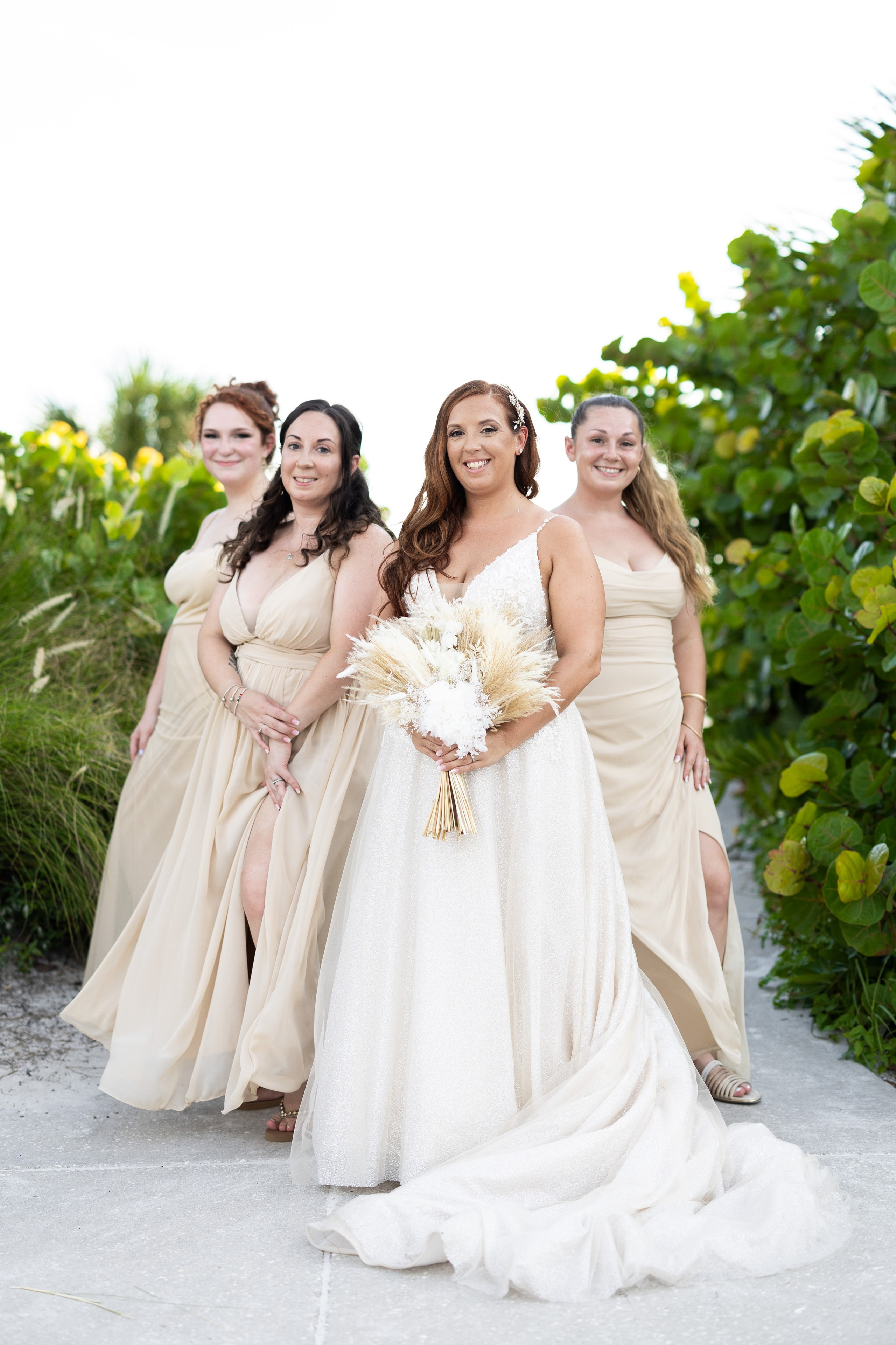 ELOPEMENTS. Wedding Photography & Videography contenting in Tennessee and Florida