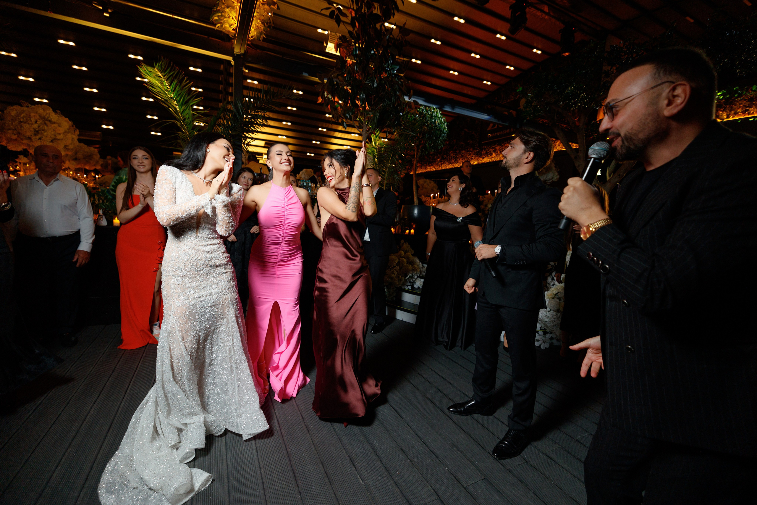 Victor & Andreea | Fotografie de nuntă. Scarlat Photography