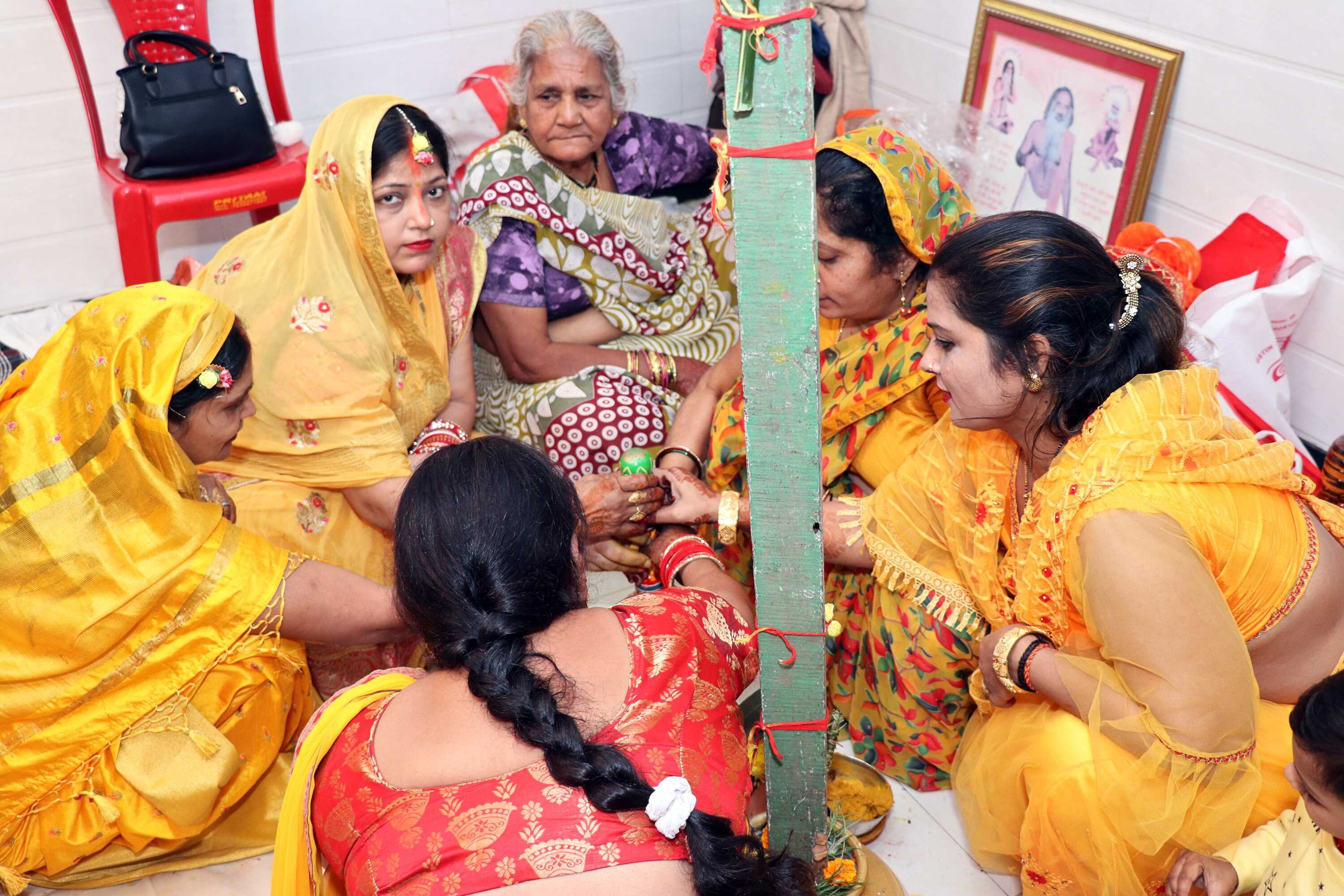 SHASHIKANT WEDS ROSHANI. “Ajay Digital Photo Studio — Capturing Timeless Wedding Moments”