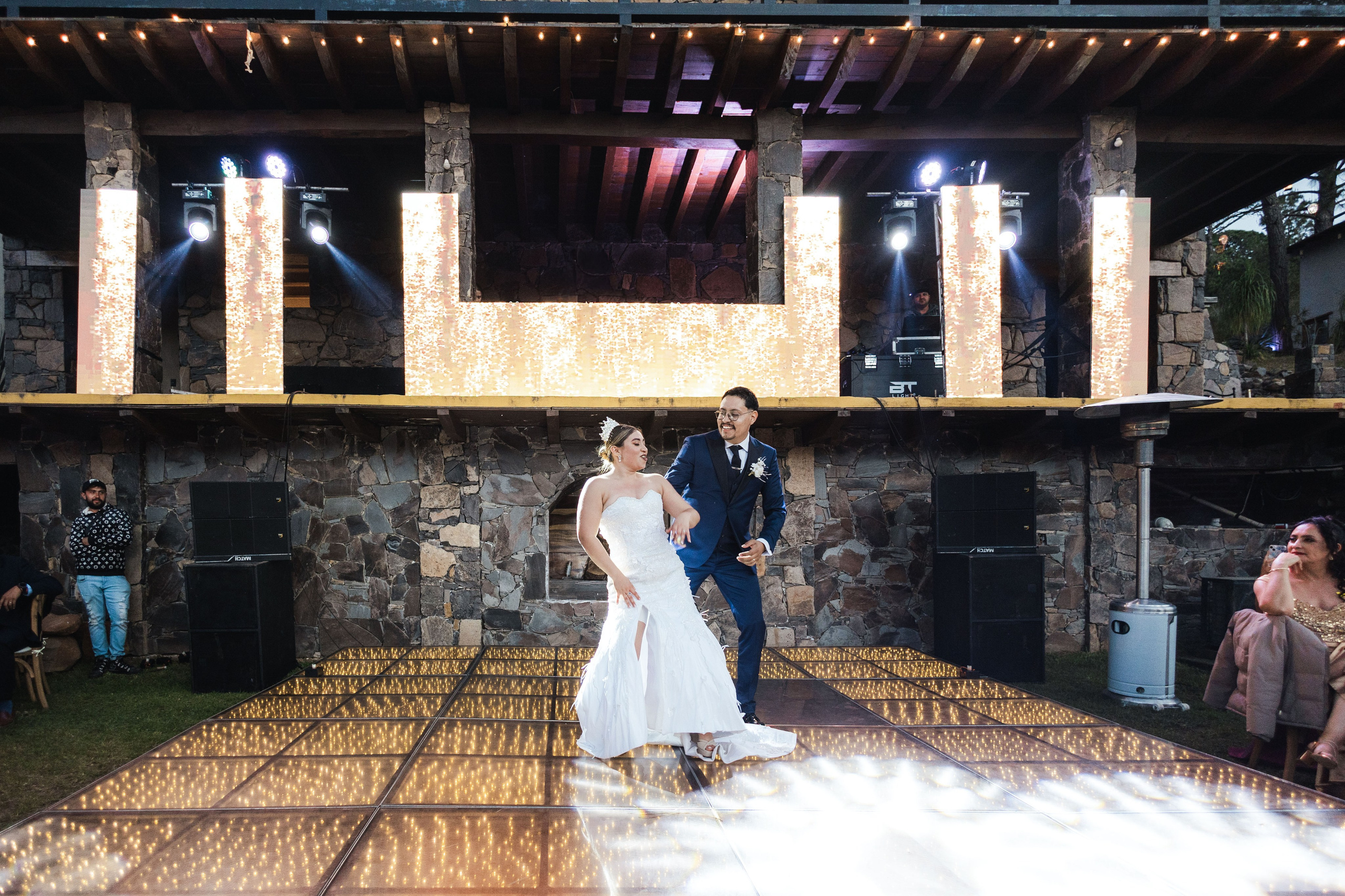 Mariana y Brandon. Eduardo Barrientos Fotografía