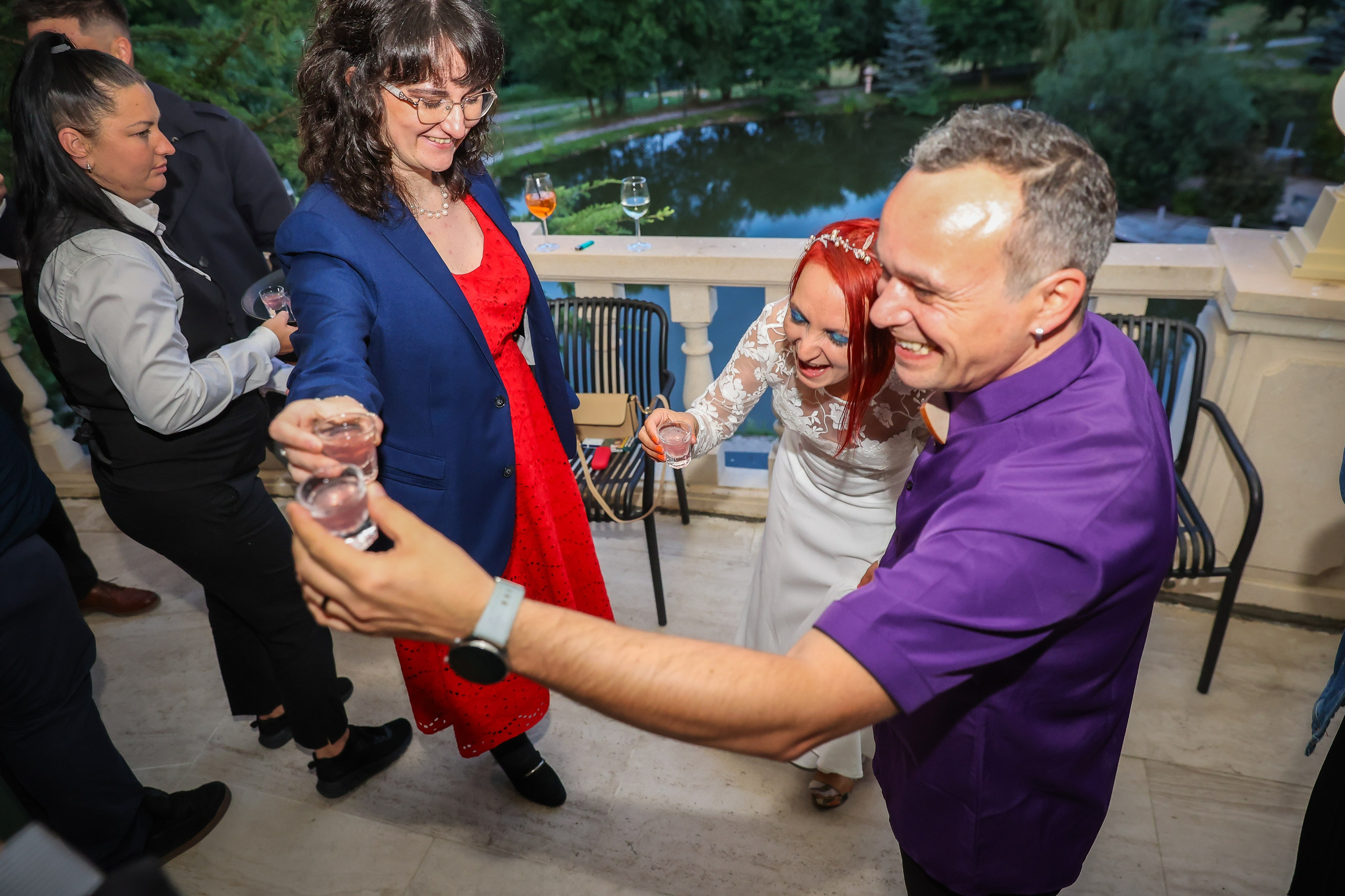 Oana&Bogdan — distractie, rasete, amintiri. Rares Bucur is a professional wedding photographer based in Cluj-Napoca, Romania, specializing in wedding photography