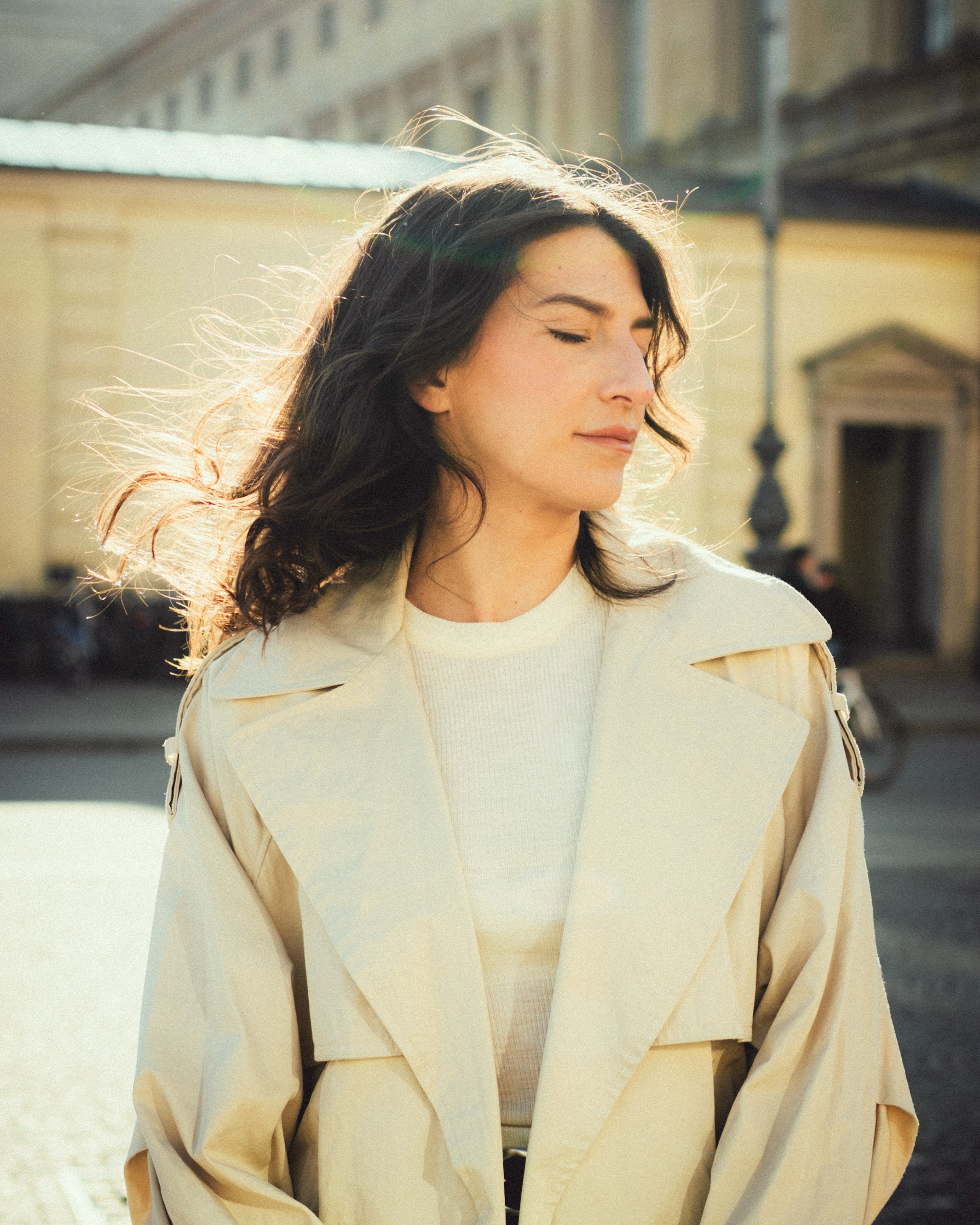 Photography Prices & Terms in Munich — Packages, Details & Booking Information. Portrait Lifestyle Photographer in Munich — Polina Cherkasova