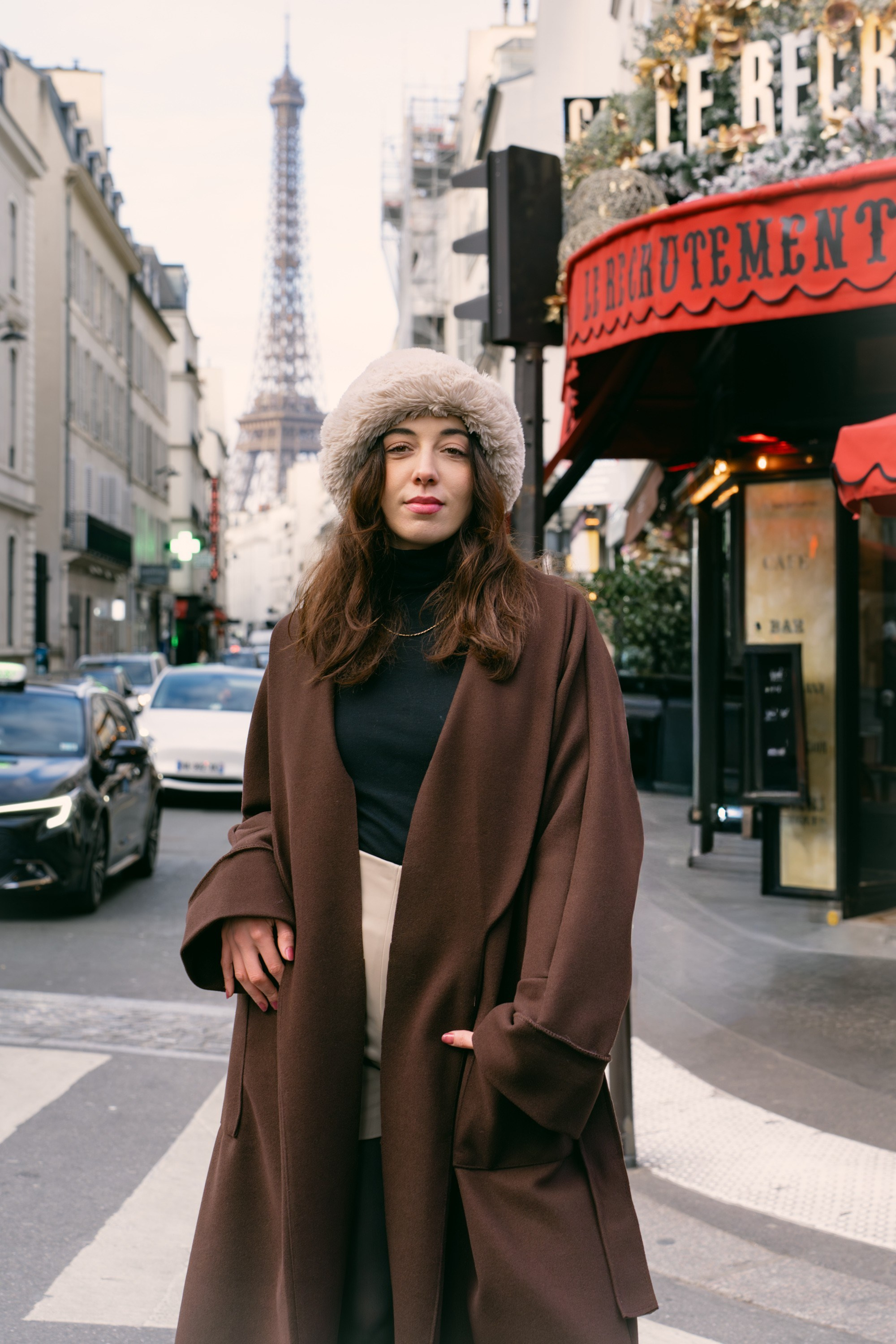 Solo Portrait session: Eiffel Tower. Paris Photographer & Videographer
