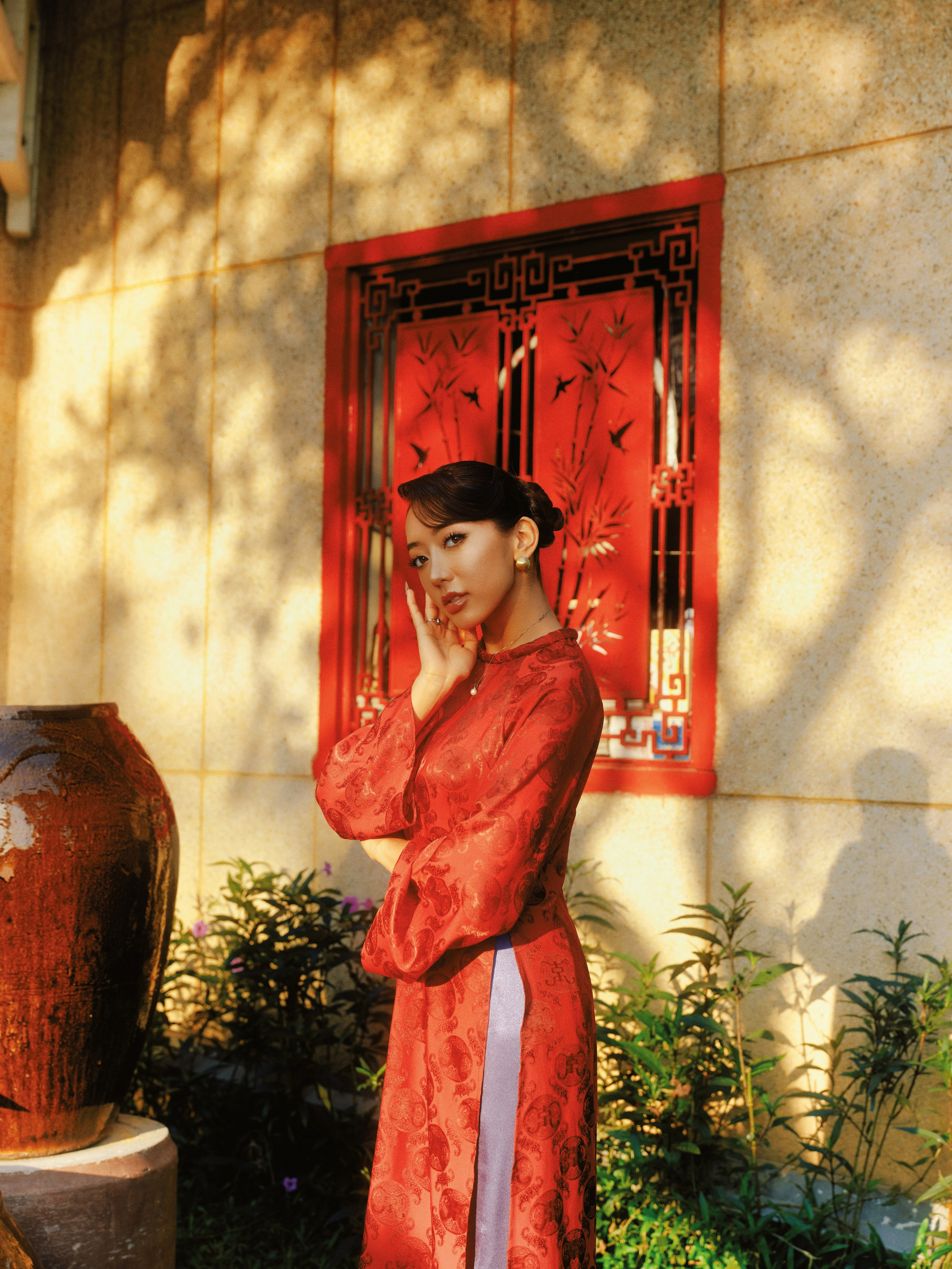 TIENSTACK AO DAI. FINE ART PHOTOGRAPHY