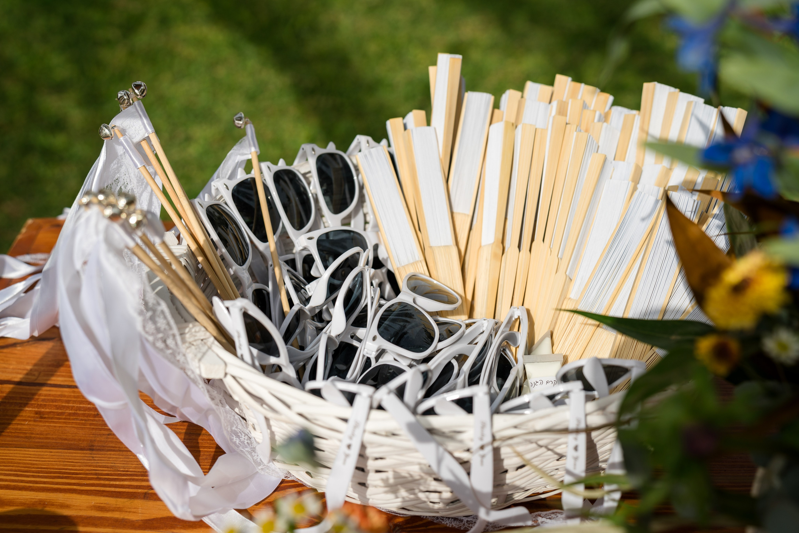 Shirley & Yoav. AMIR BUCHNIK PHOTOGRAPHER