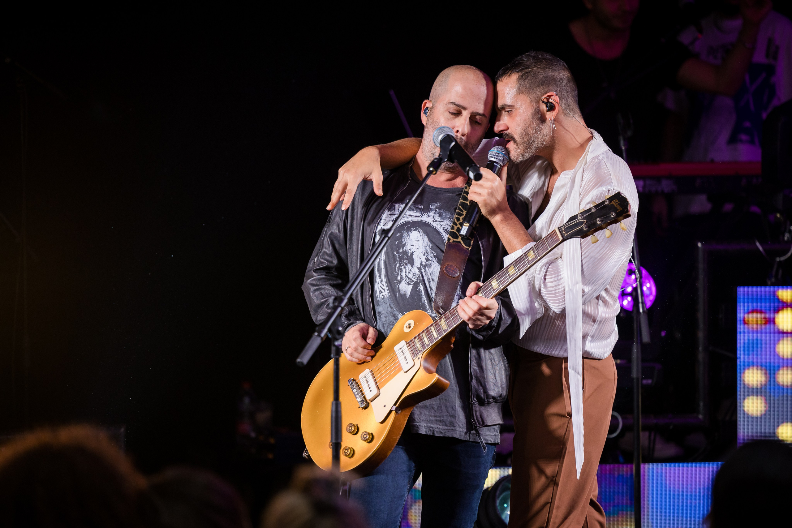 Pfizer. AMIR BUCHNIK PHOTOGRAPHER