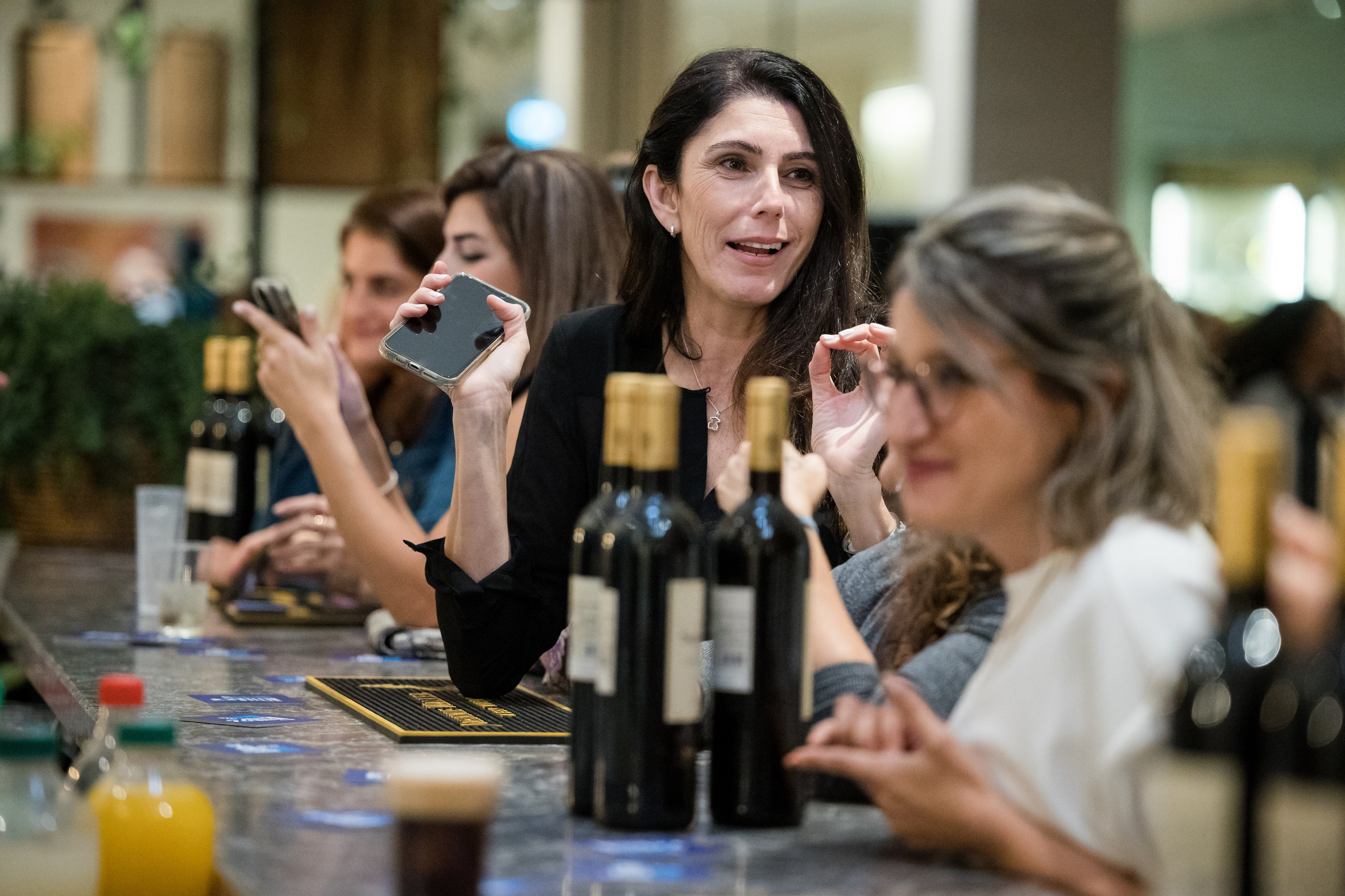 Pfizer. AMIR BUCHNIK PHOTOGRAPHER