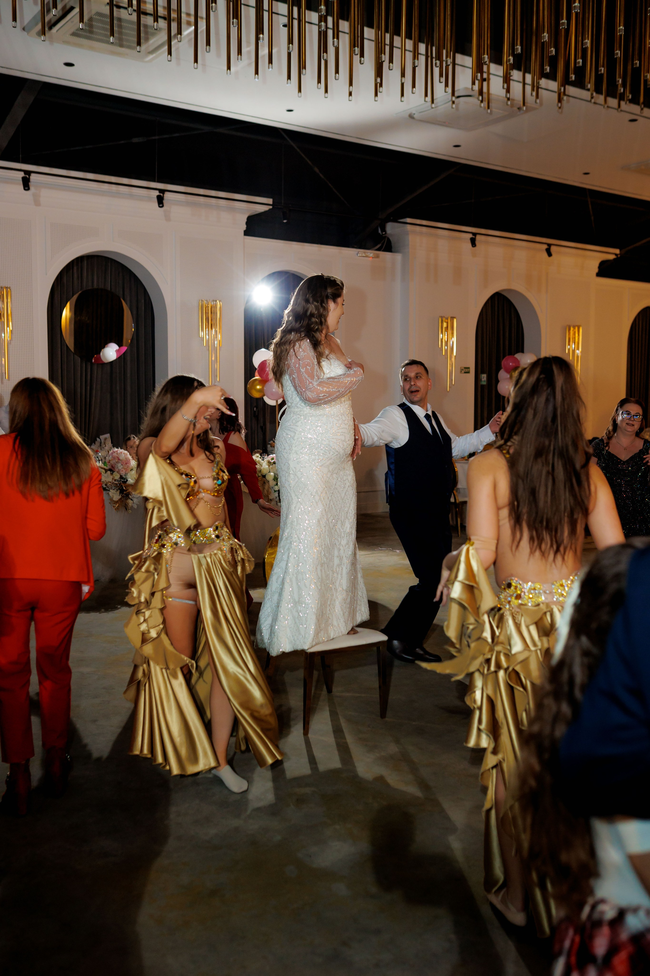 Povestea voastră, regizată de noi |Cristi Turculet Videograf Nuntă Suceava | wedding highlight. Servicii foto-video profesionale, pentru momente de neuitat