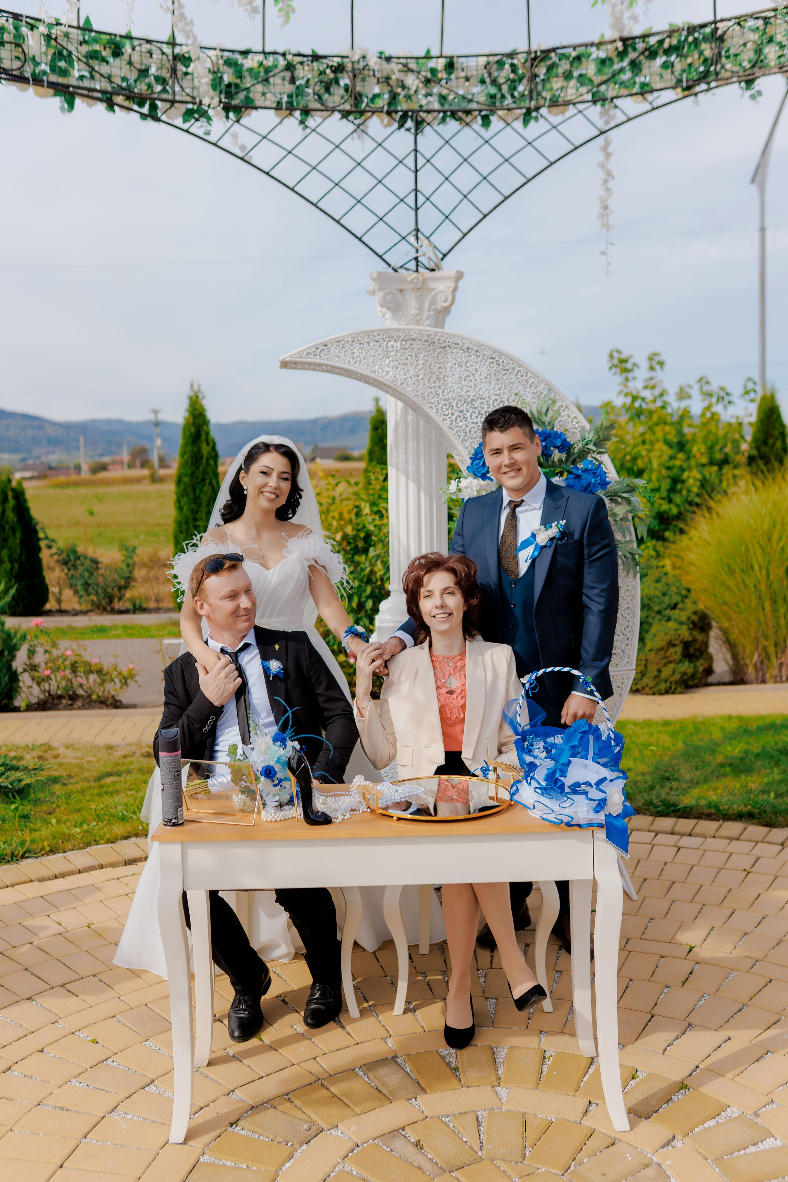 Loredana & Emilian – Ziua Nunții | Videografie - fotografie Botez Suceava, Iași, Botoșani. Servicii foto-video profesionale, pentru momente de neuitat
