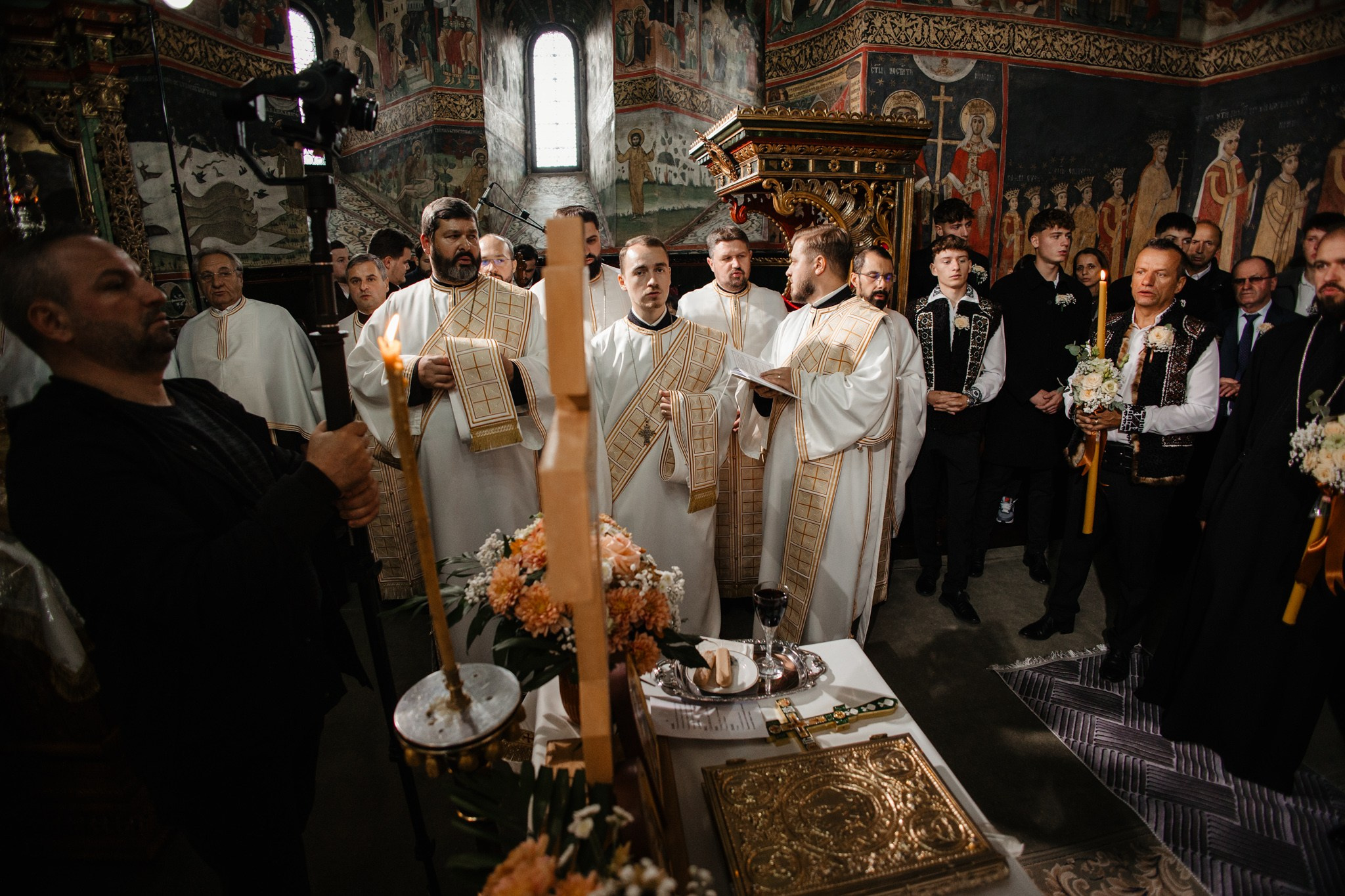 Nunta de Poveste la Sucevița: Cristi și Andreea. Servicii foto-video profesionale, pentru momente de neuitat